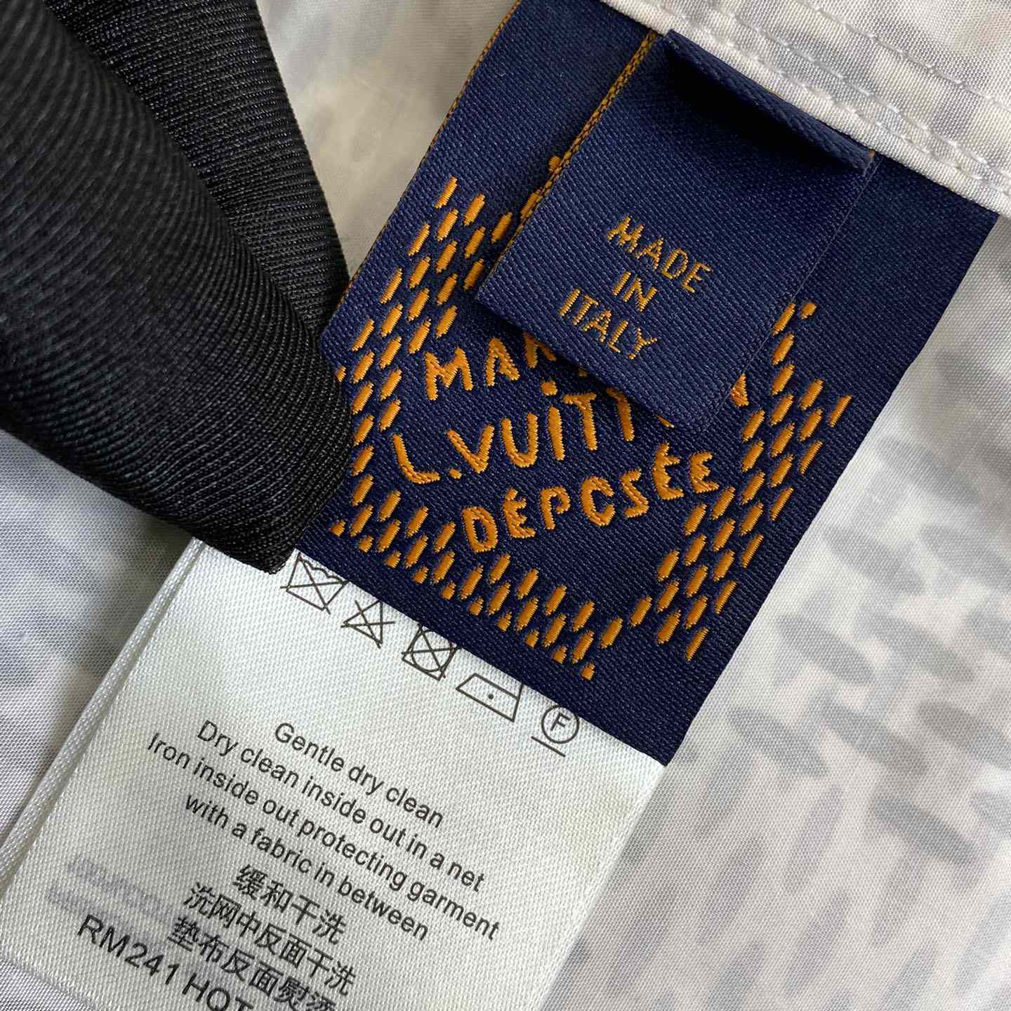 Louis Vuitton Damier Long-Sleeved Classic Cotton Shirt   1AFJDA - PerfectKickZ