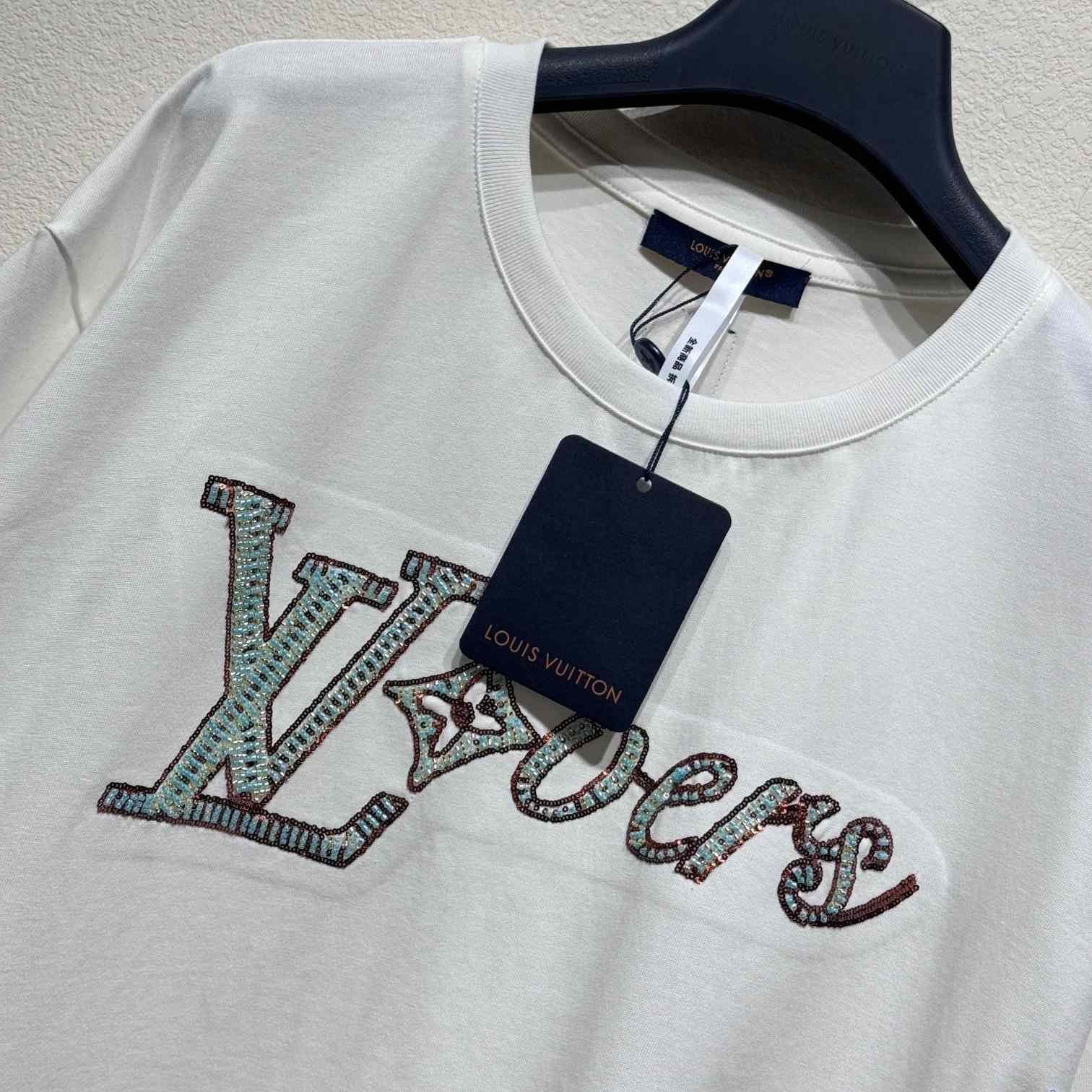 Louis Vuitton LV Vers Embellished Short-Sleeved T-Shirt  1AFR96 - PerfectKickZ