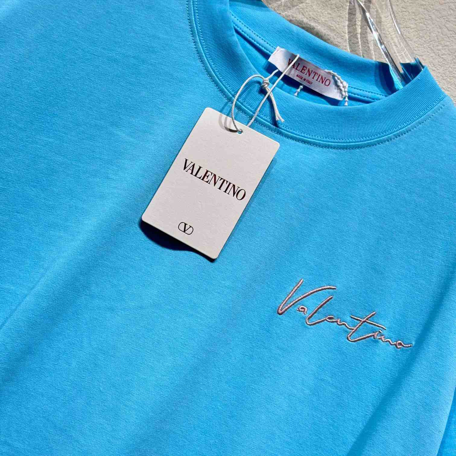  Valenti Garavani VLogo Signature T-shirt - PerfectKickZ