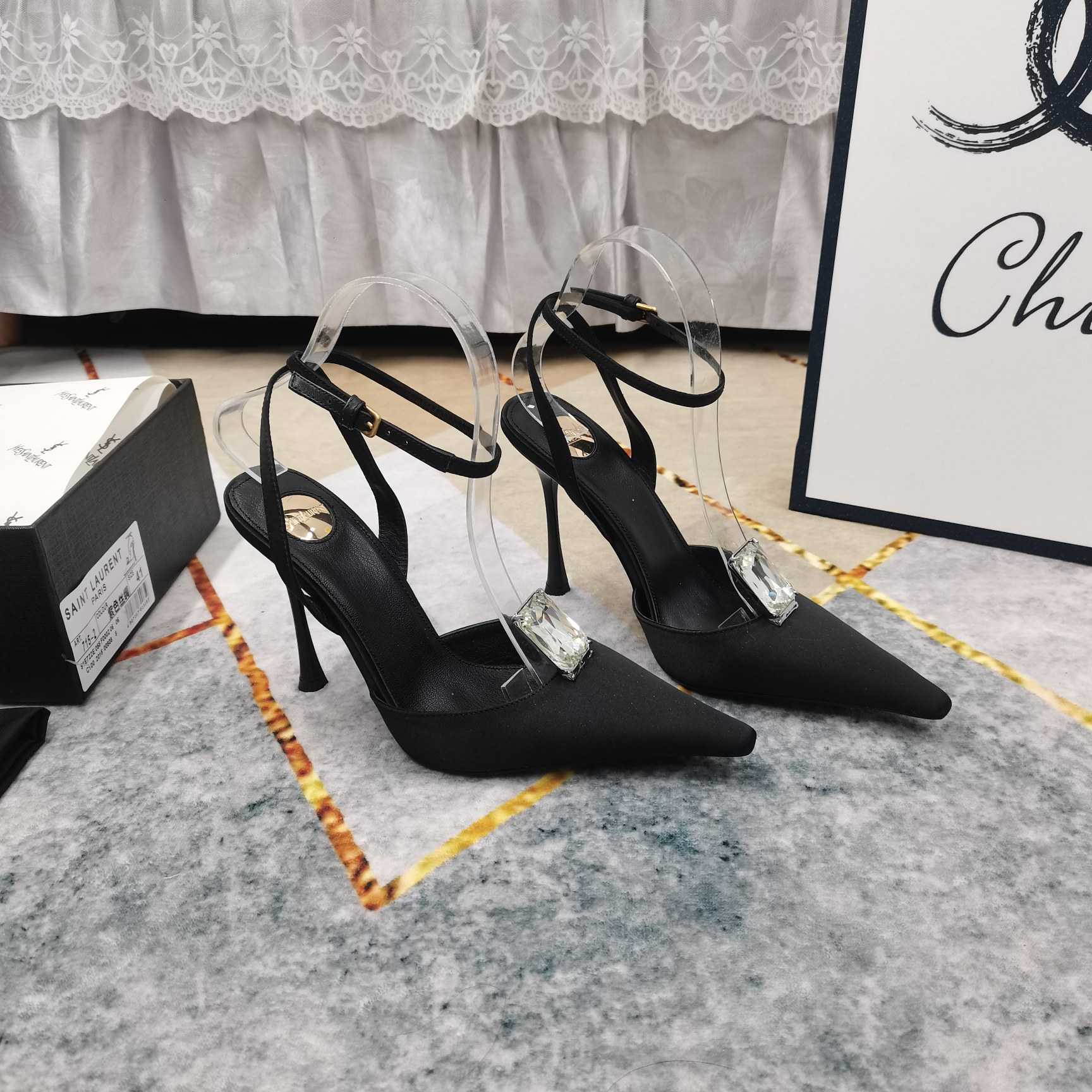 Saint Laurent Harlow Pumps In Satin Crepe And Crystals - PerfectKickZ
