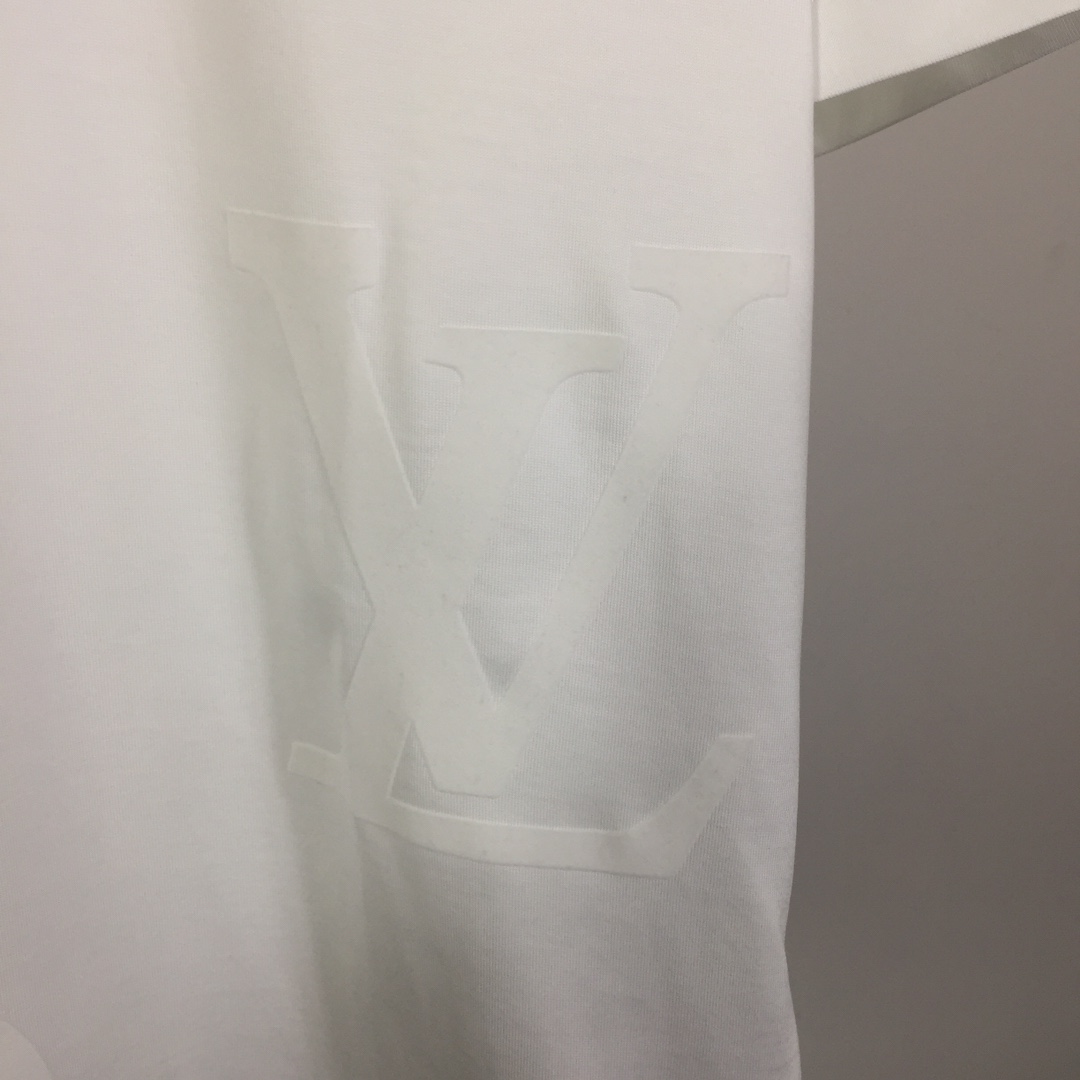 Louis Vuitton Monogram Short-Sleeved Cotton Crewneck - PerfectKickZ