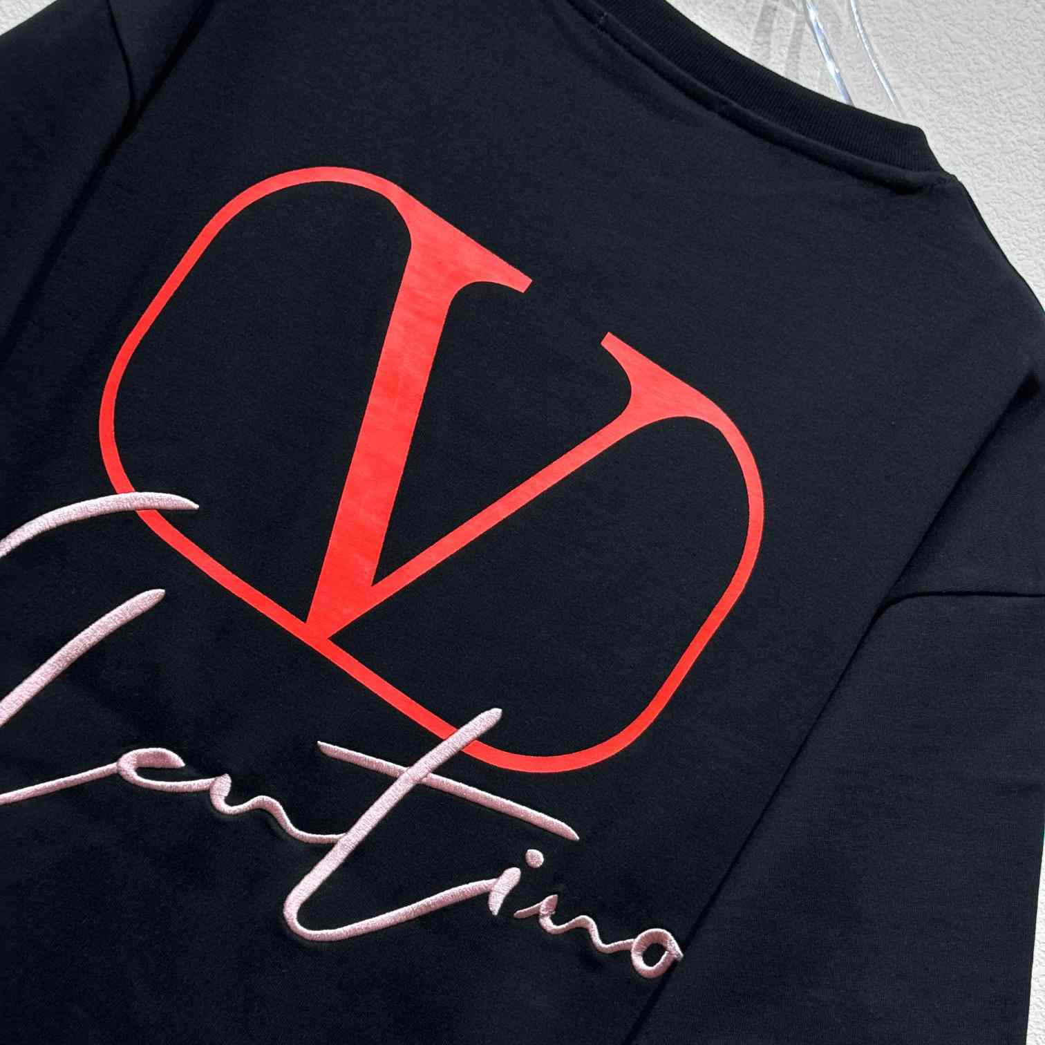  Valenti Garavani VLogo Signature T-shirt - PerfectKickZ