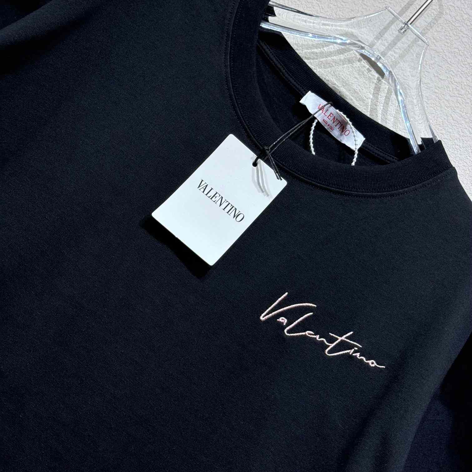  Valenti Garavani VLogo Signature T-shirt - PerfectKickZ