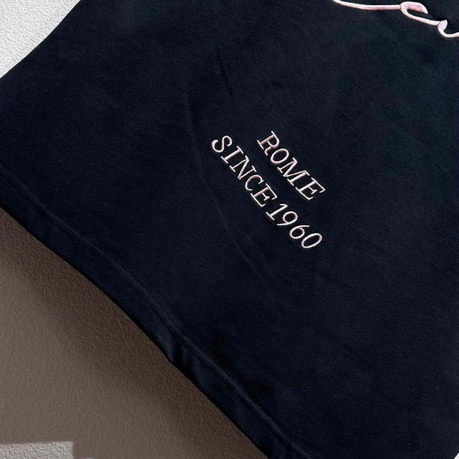  Valenti Garavani VLogo Signature T-shirt - PerfectKickZ