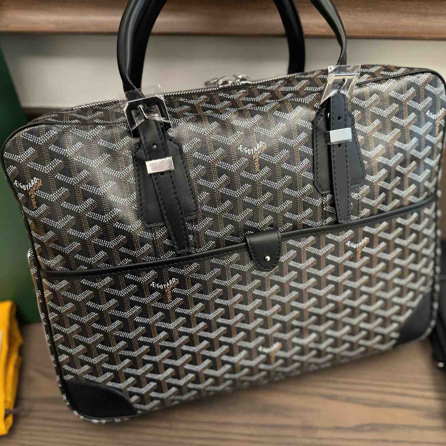Goyard Ambassade MM Document Case - PerfectKickZ
