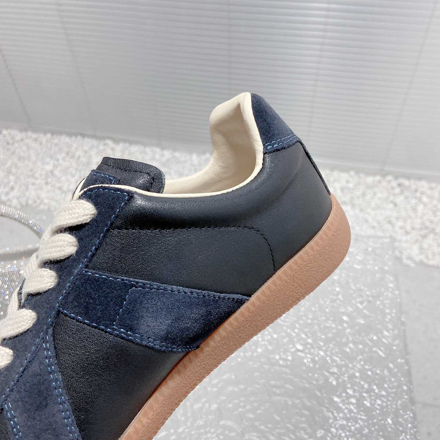 Maison Margiela Replica Sneakers - PerfectKickZ