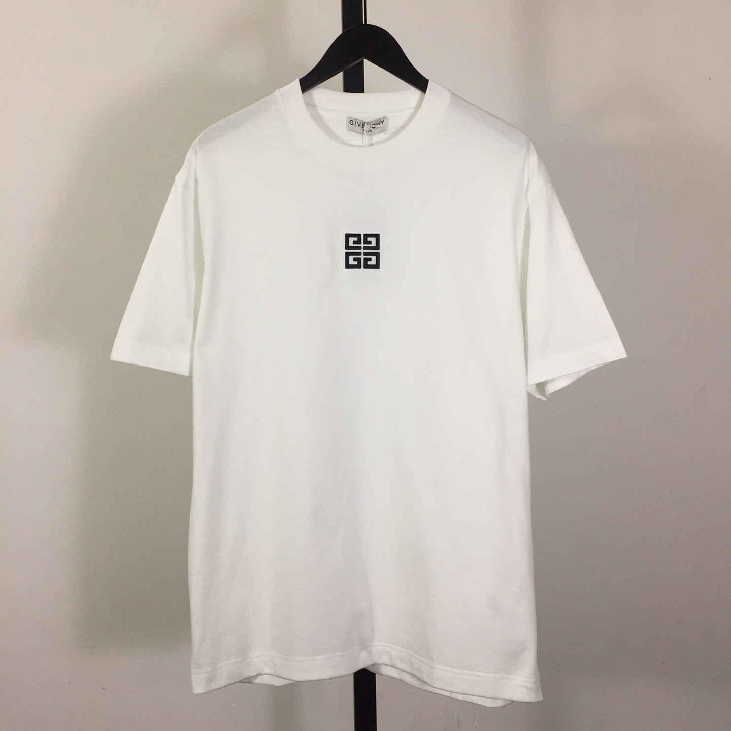 Givenchy 4G T-shirt In Cotton - PerfectKickZ