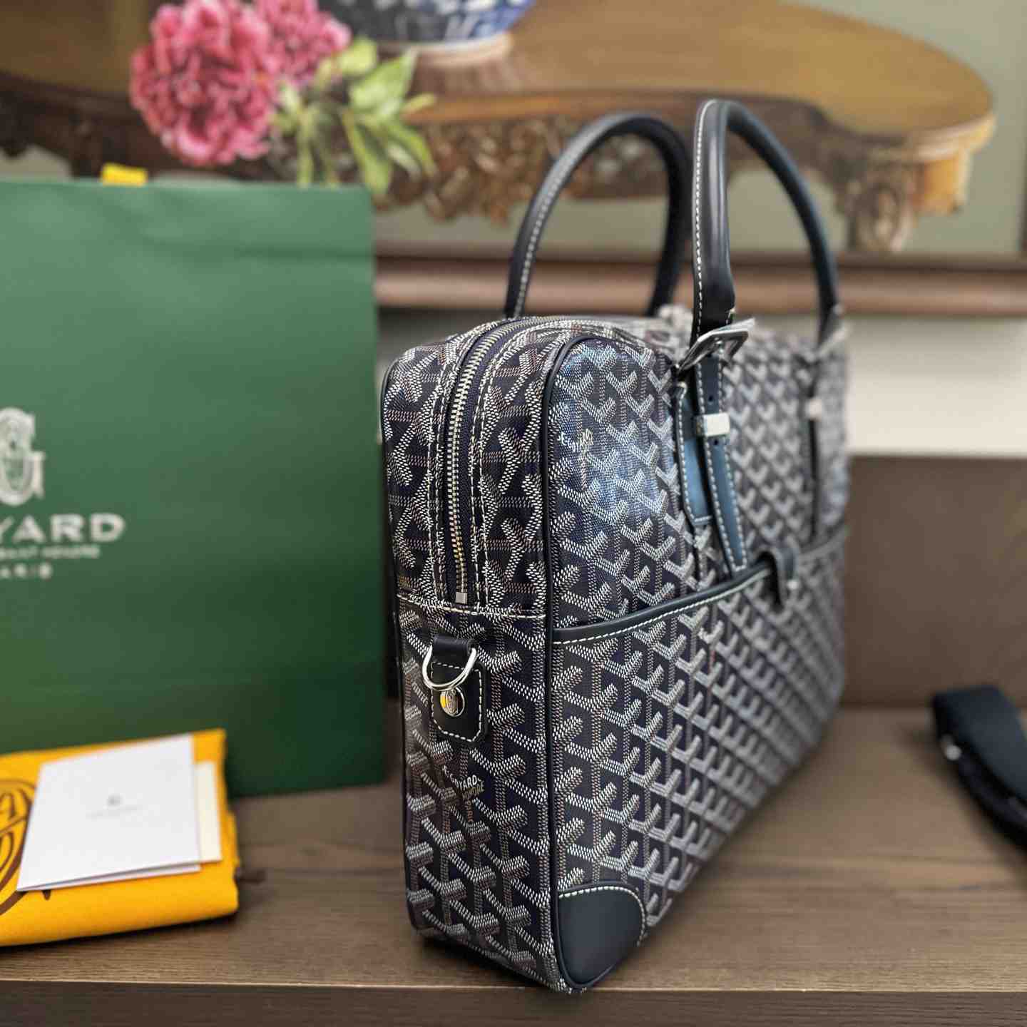 Goyard Ambassade MM Document Case - PerfectKickZ