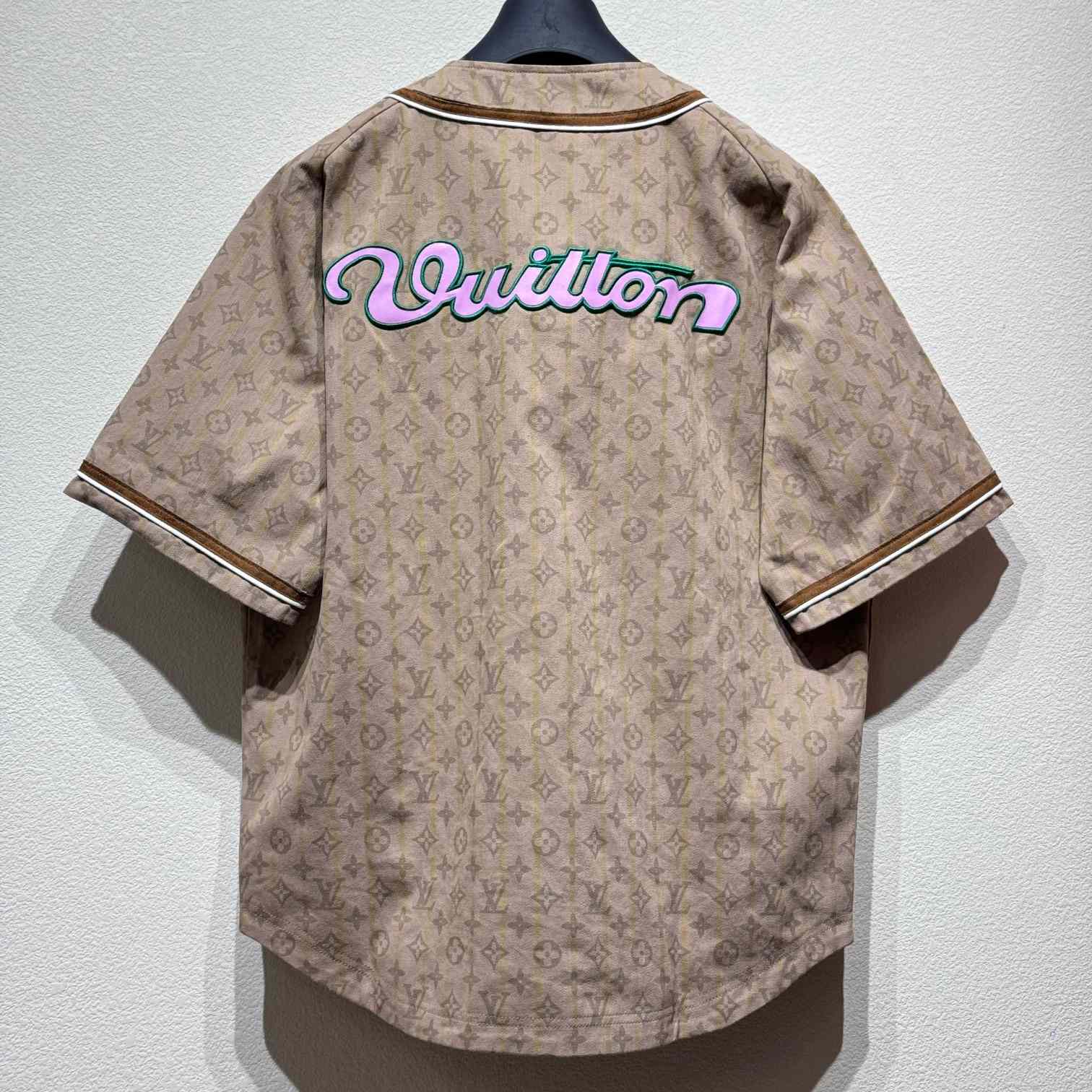 Louis Vuitton Short-Sleeved Shirt    - PerfectKickZ