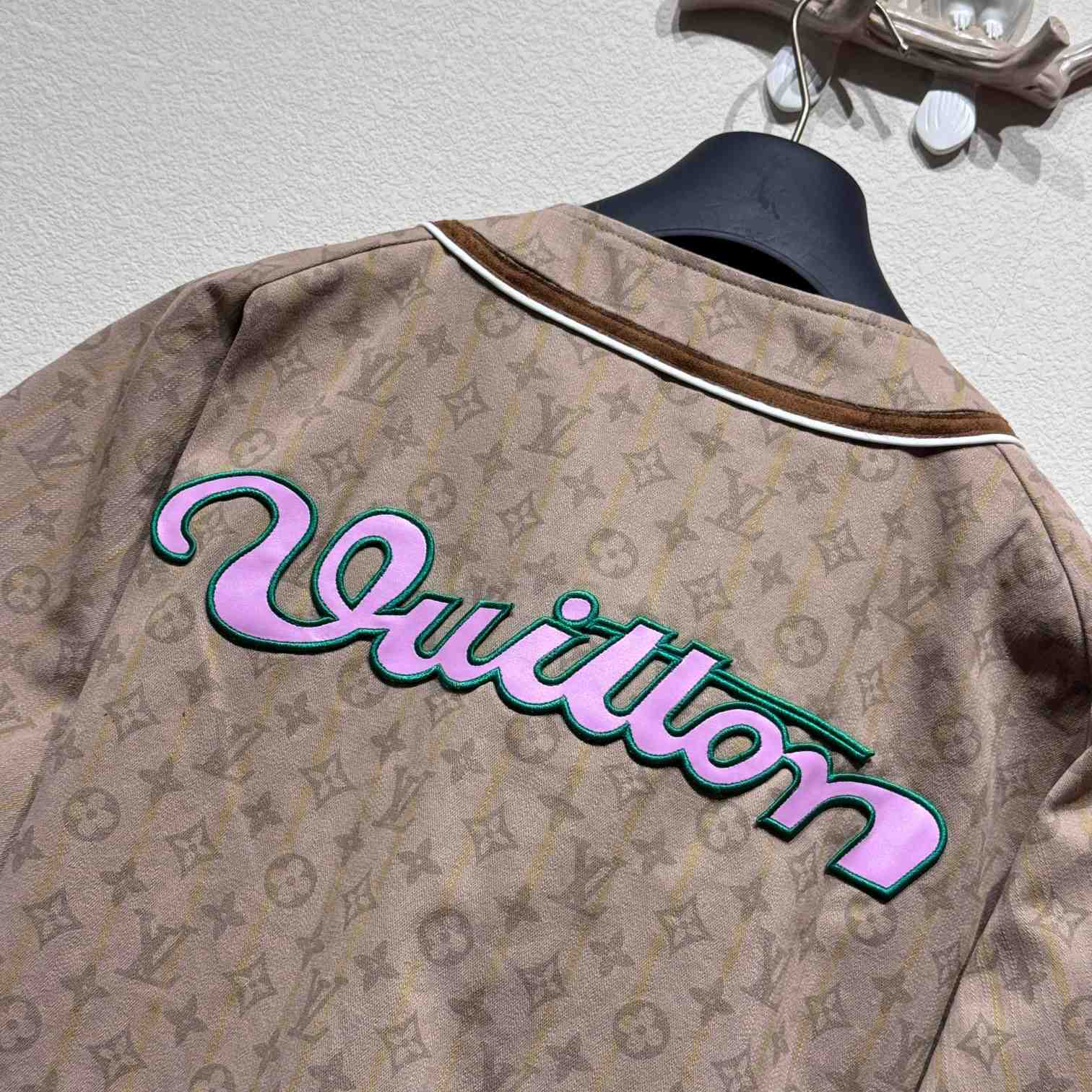 Louis Vuitton Short-Sleeved Shirt    - PerfectKickZ