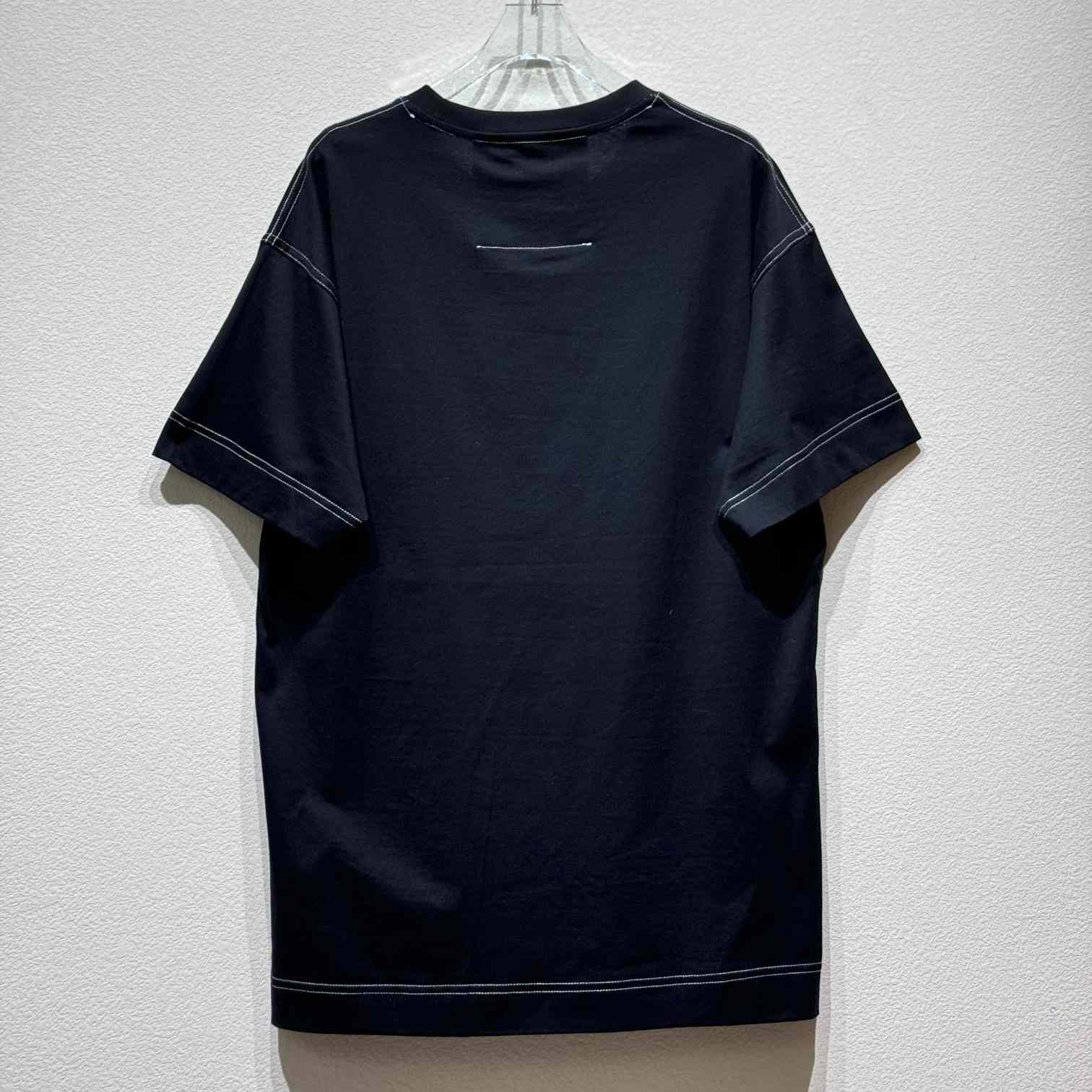 Givenchy 4G T-shirt In Cotton - PerfectKickZ