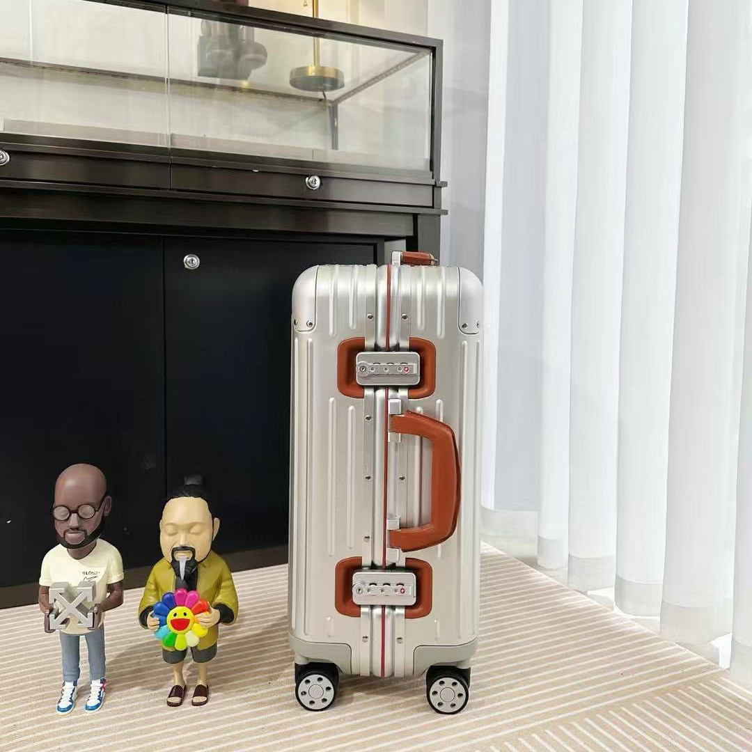 Rimowa Luggage    - PerfectKickZ