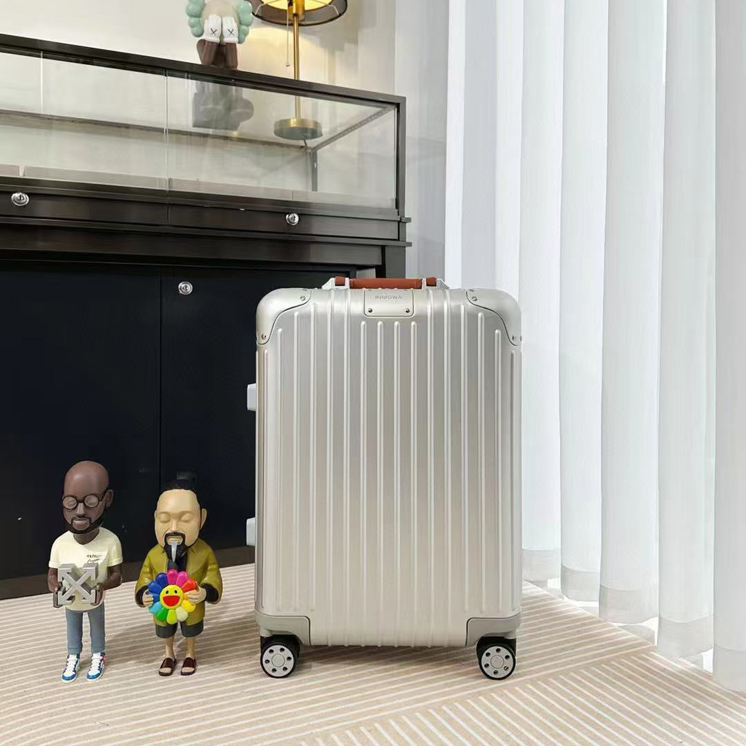 Rimowa Luggage    - PerfectKickZ
