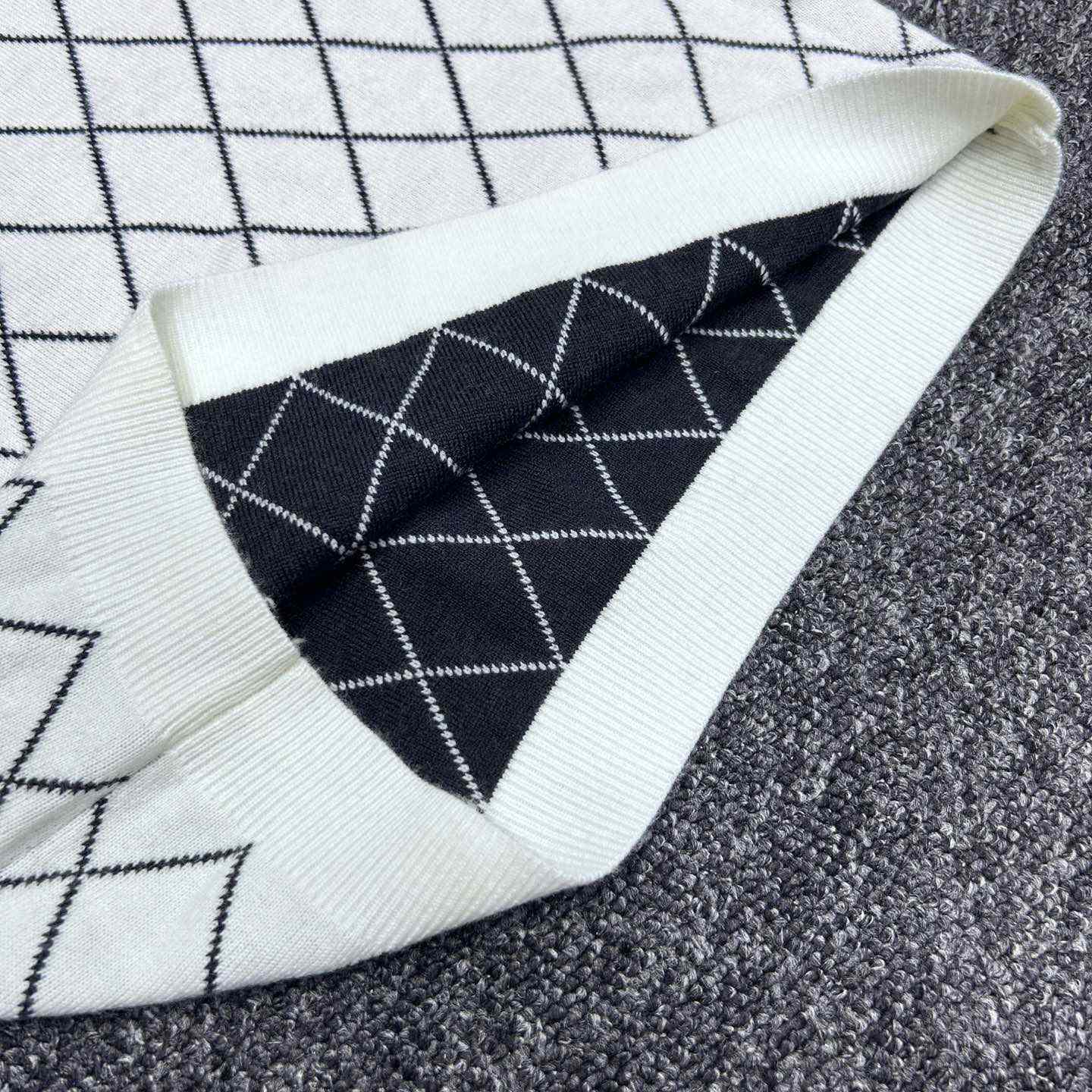Dior Tied Collar Sweater  - PerfectKickZ