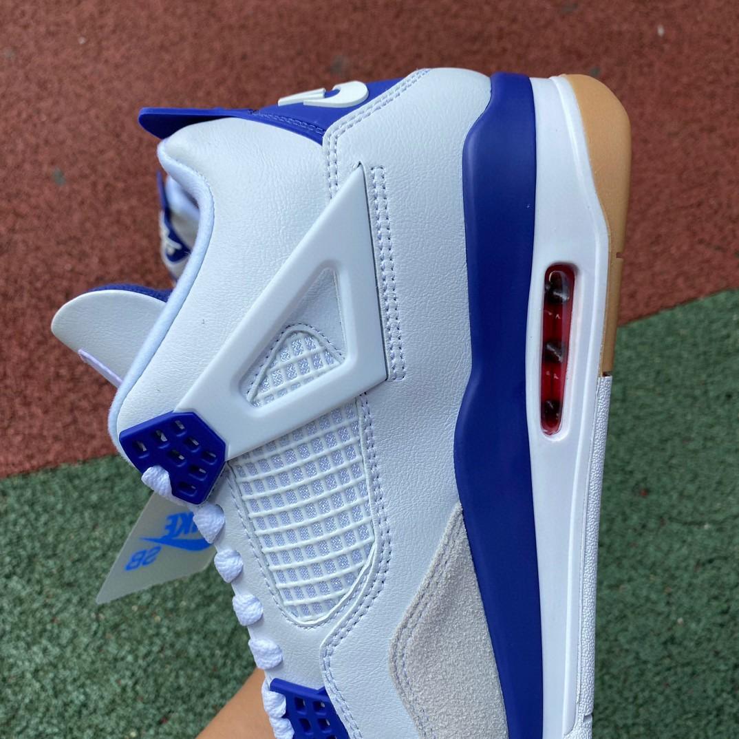 Nike SB x Air Jordan 4 AJ4 Sneaker     DR5415-105 - PerfectKickZ