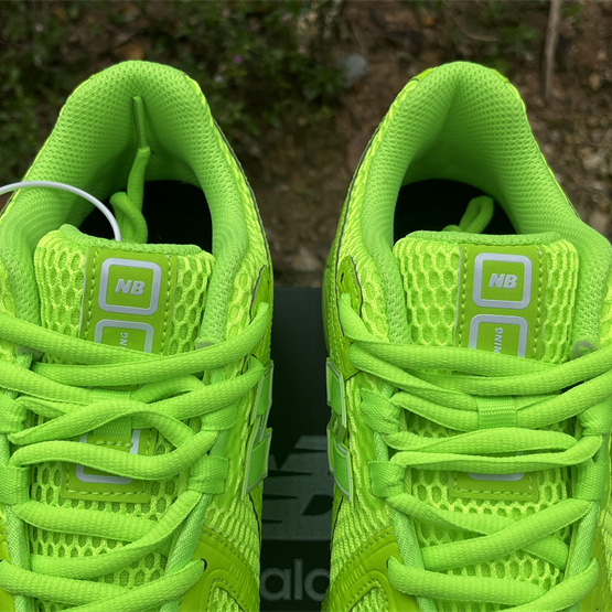 New Balance NB 1906R Sneakers      M1906RAA - PerfectKickZ