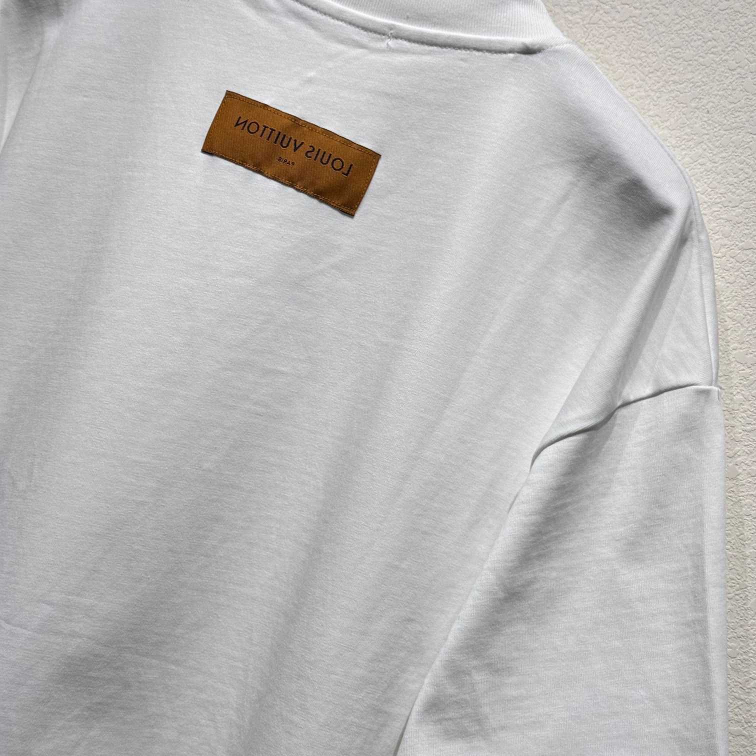Louis Vuitton Short-Sleeved T-Shirt   - PerfectKickZ