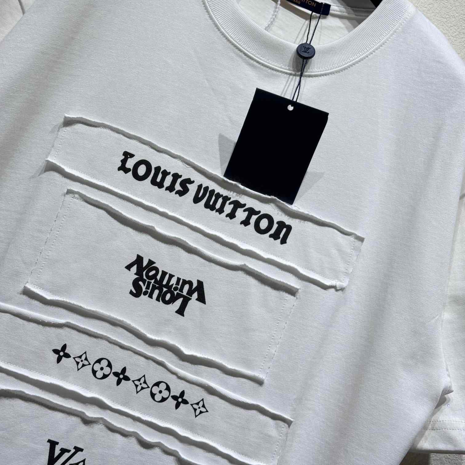 Louis Vuitton Short-Sleeved T-Shirt   - PerfectKickZ