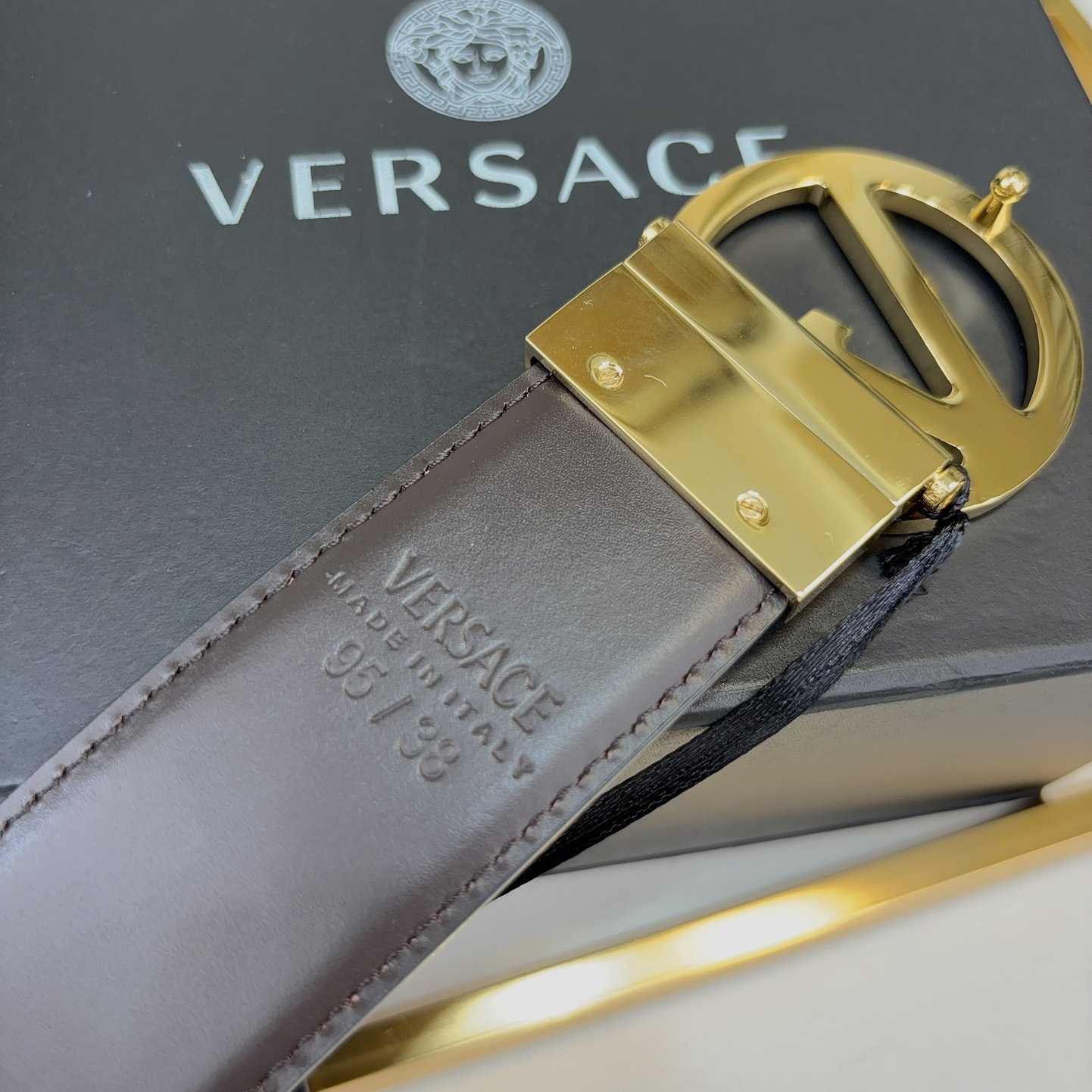Versace Leather Belt   40mm - PerfectKickZ