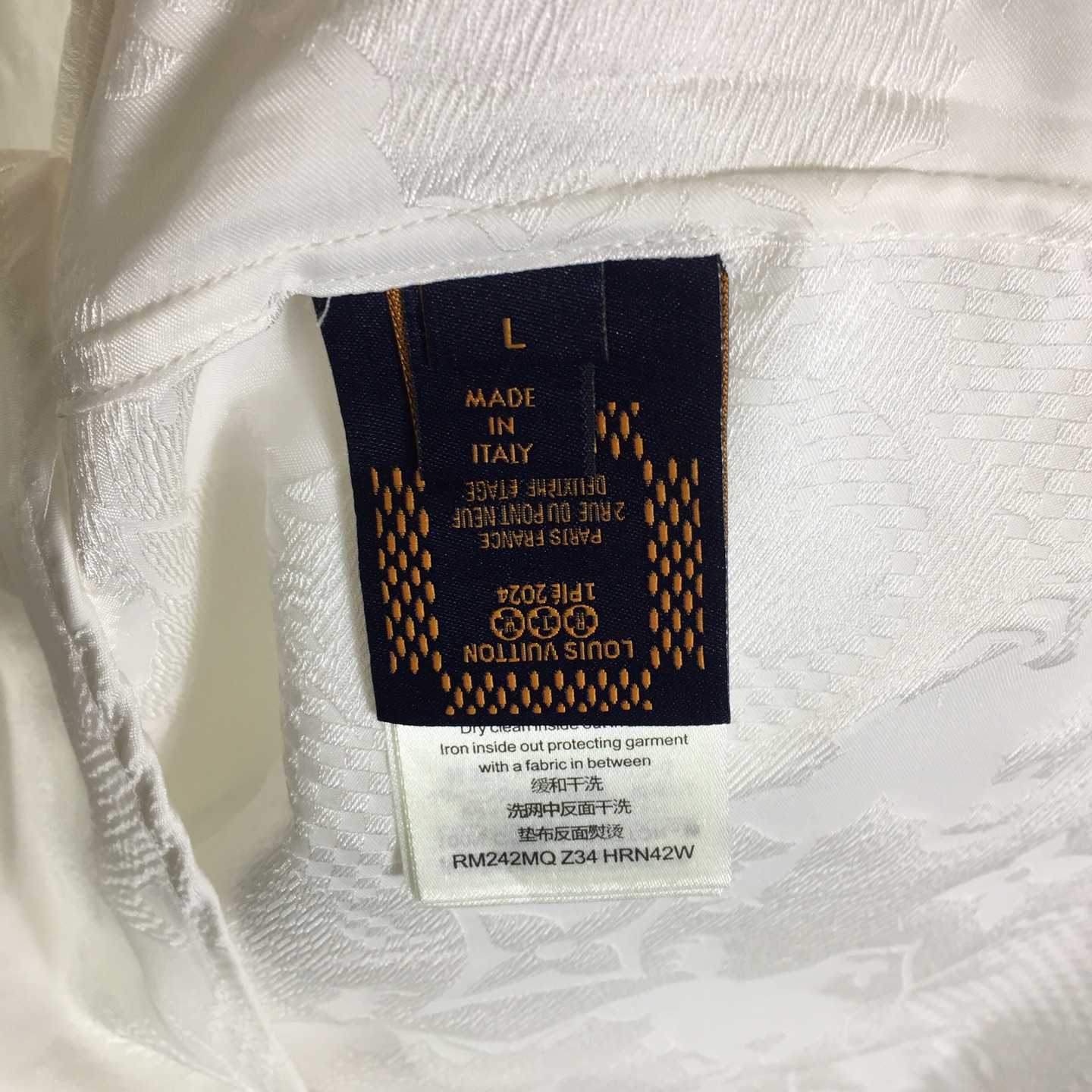 Louis Vuitton Long-Sleeved Jacquard Silk Shirt   1AFWRZ - PerfectKickZ