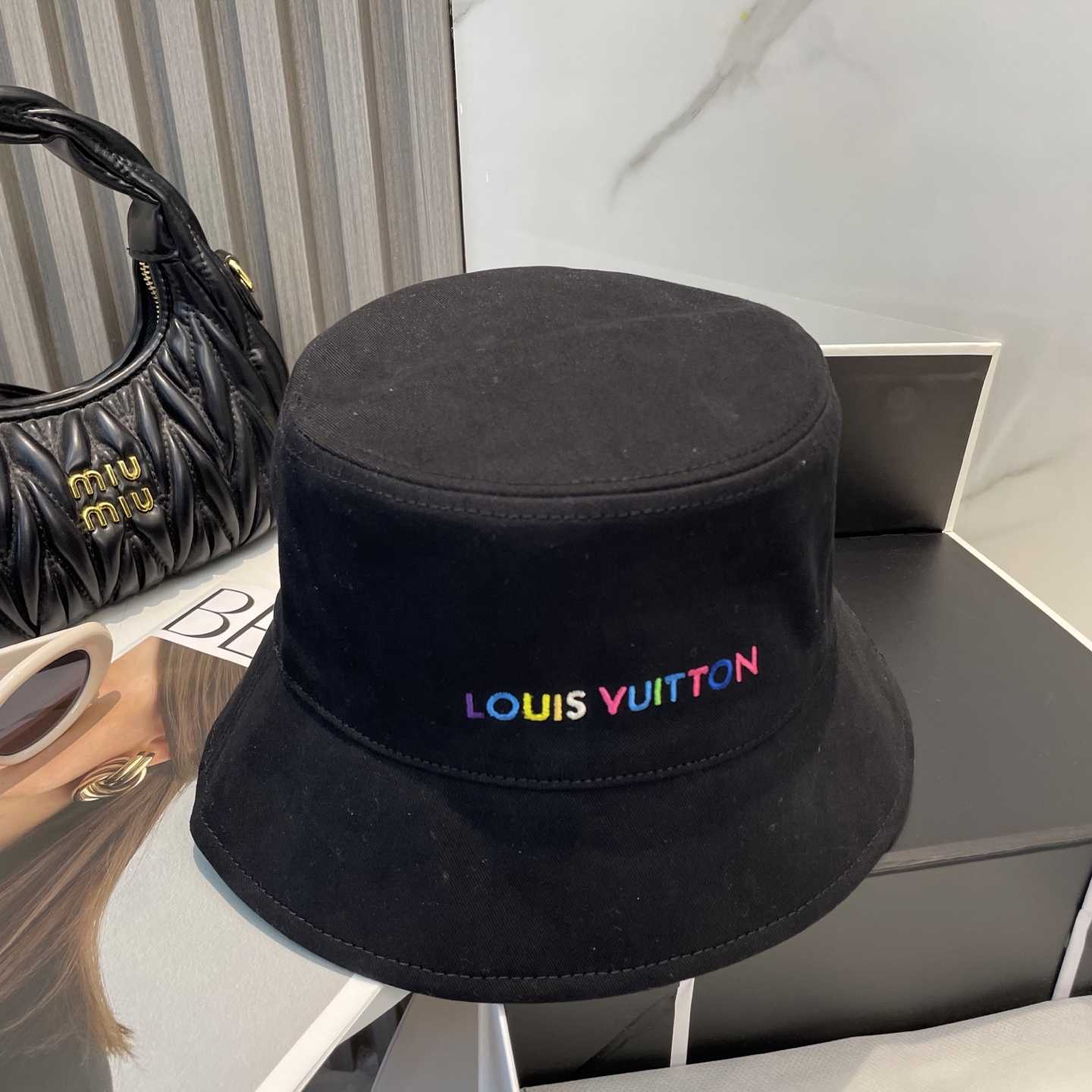 Louis Vuitton LV x TM Reversible Superflat Bucket Hat   M7985 - PerfectKickZ