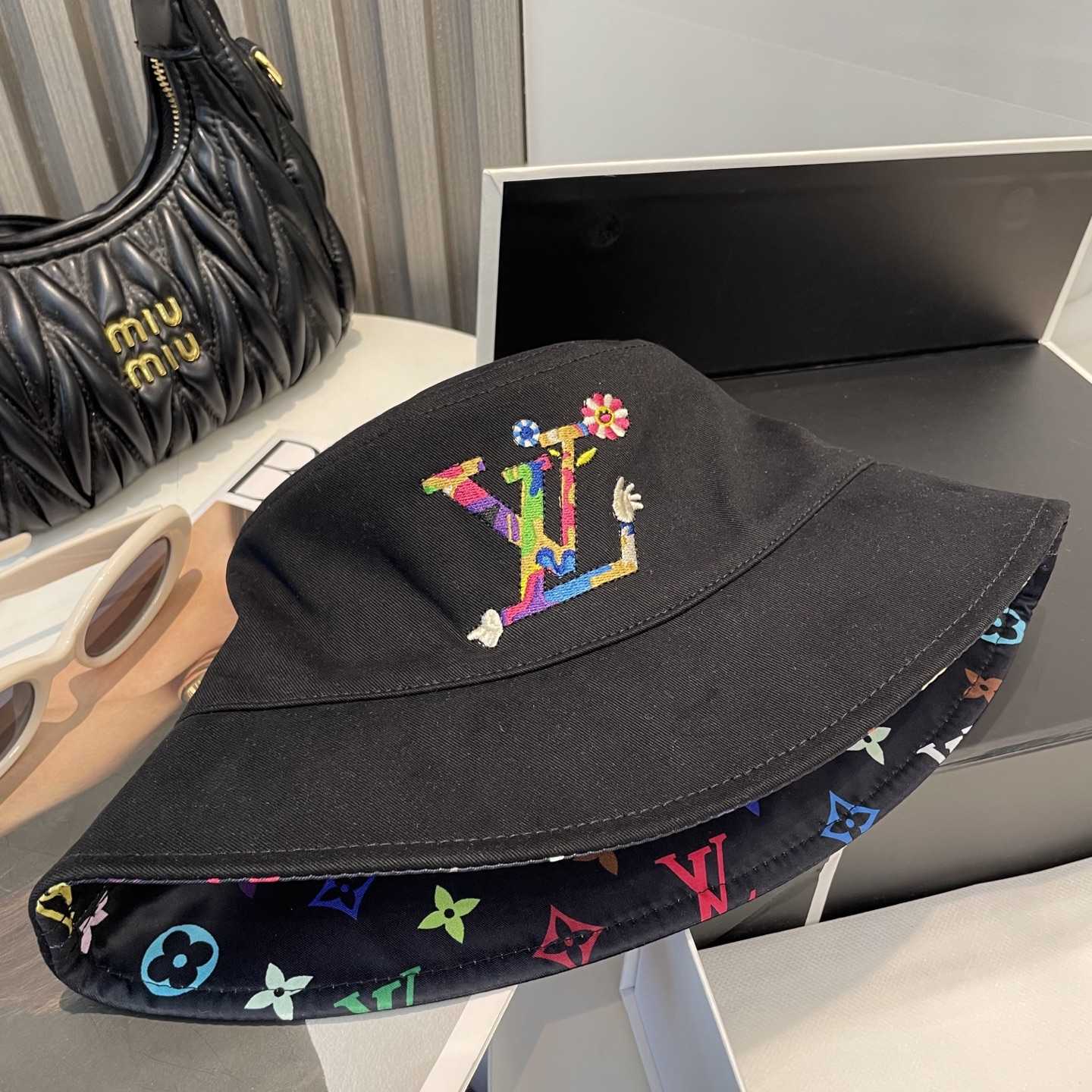 Louis Vuitton LV x TM Reversible Superflat Bucket Hat   M7985 - PerfectKickZ