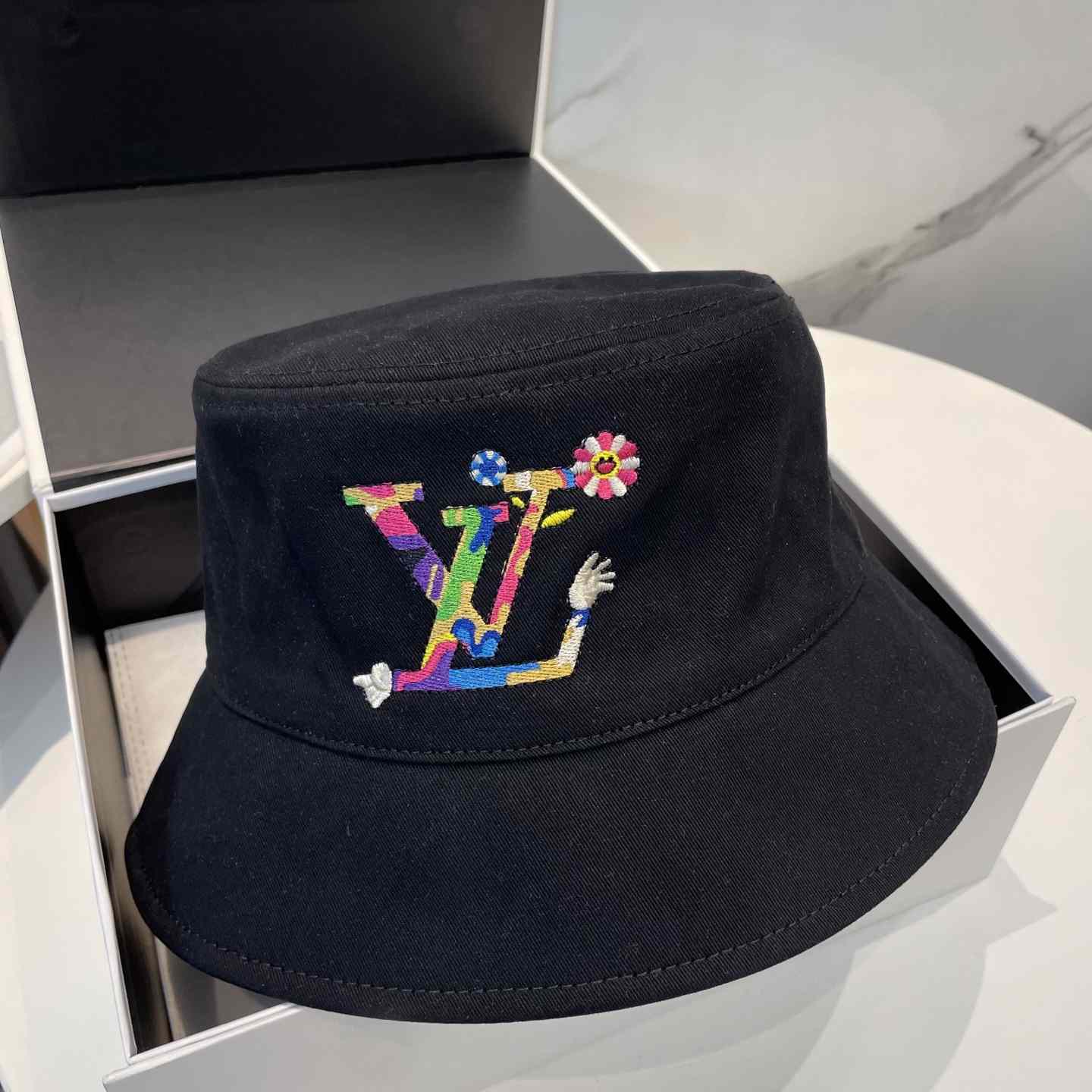 Louis Vuitton LV x TM Reversible Superflat Bucket Hat   M7985 - PerfectKickZ