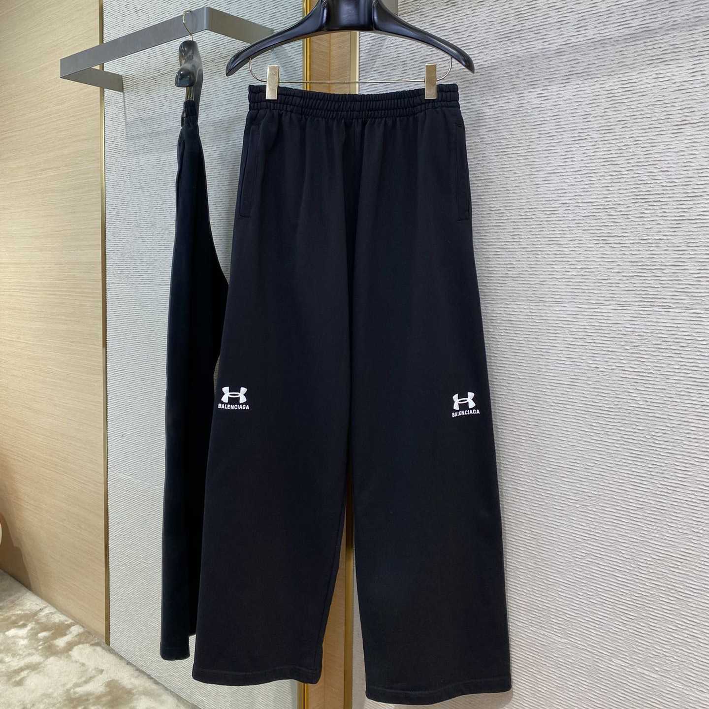 Balenciaga Under Armour® Baggy Sweatpants - PerfectKickZ