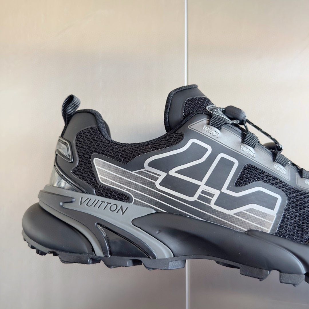 Louis Vuitton LV Runner Tatic Sneaker   1ADGZW - PerfectKickZ