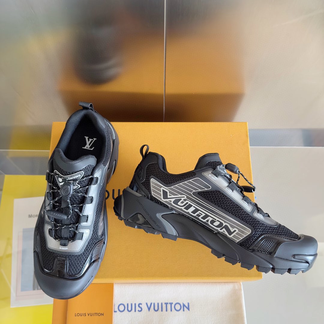 Louis Vuitton LV Runner Tatic Sneaker   1ADGZW - PerfectKickZ
