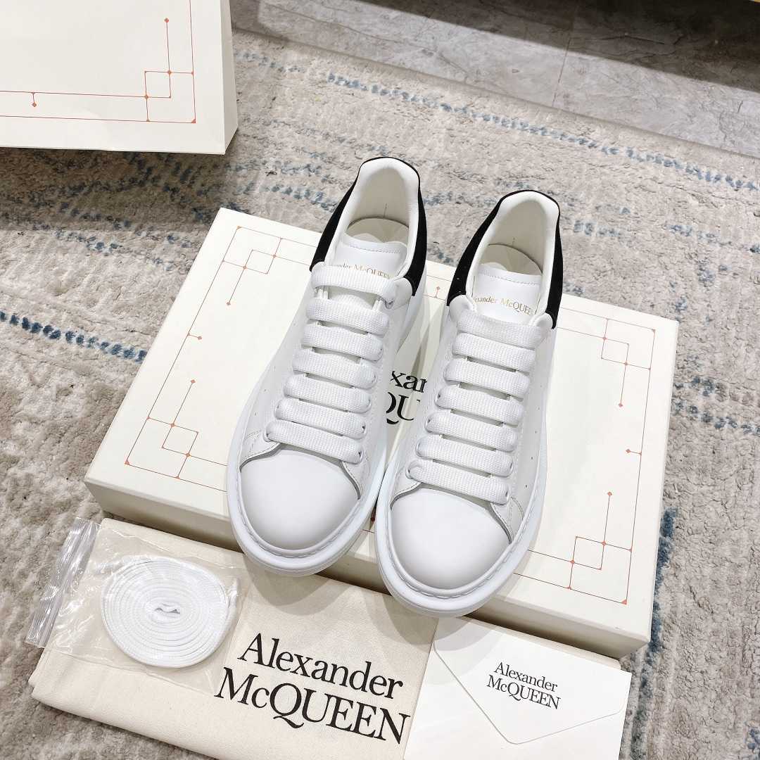 Alexander Mqueen Oversized Sneakers - PerfectKickZ