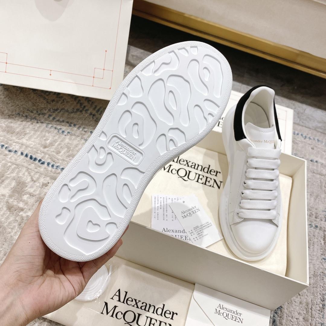 Alexander Mqueen Oversized Sneakers - PerfectKickZ