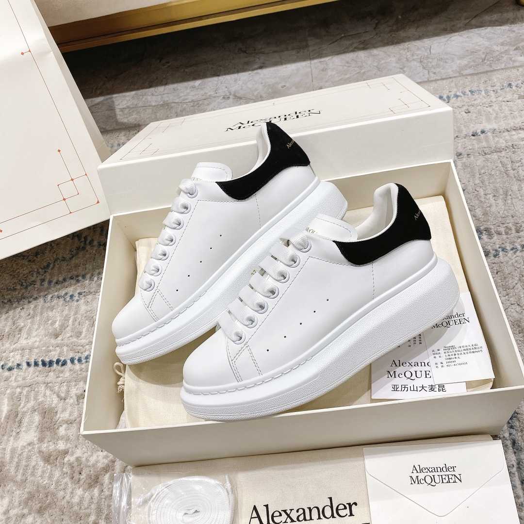 Alexander Mqueen Oversized Sneakers - PerfectKickZ
