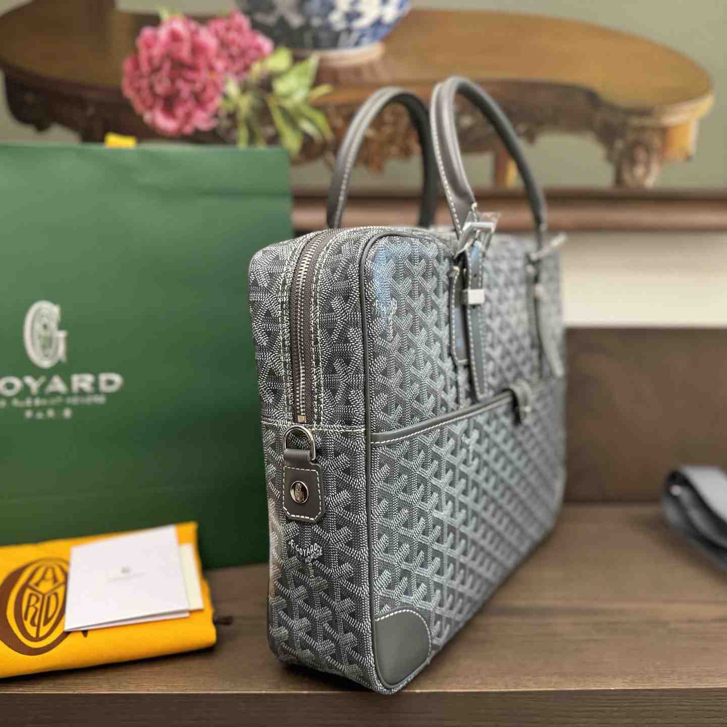 Goyard Ambassade MM Document Case - PerfectKickZ
