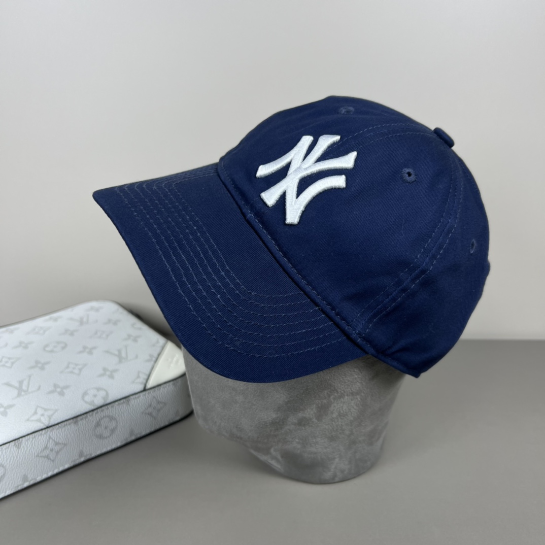 New York Yankees Cap In Blue - PerfectKickZ
