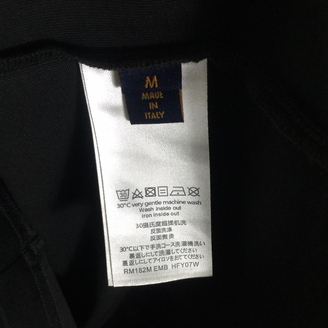 Louis Vuitton Signature Cotton T-Shirt    - 