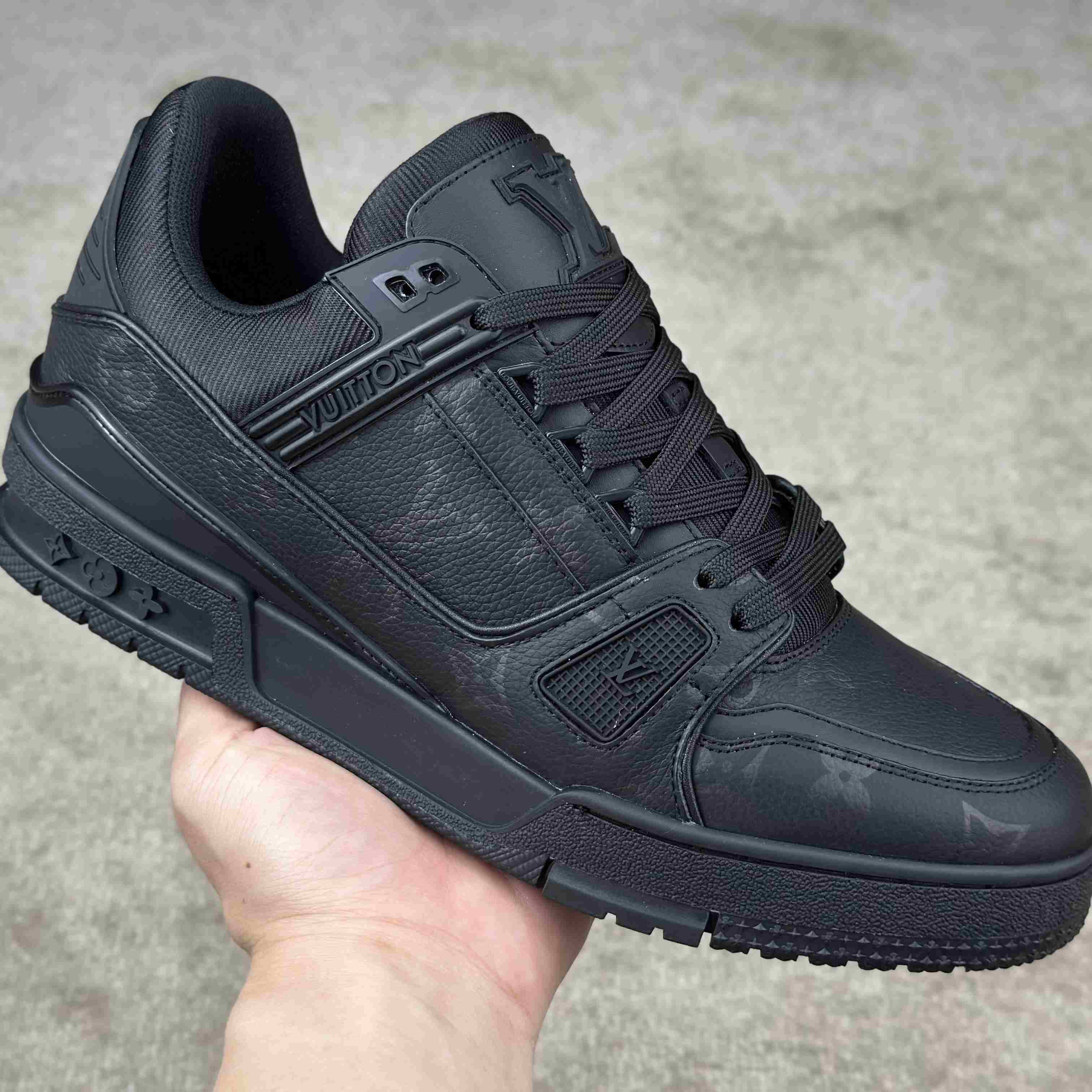Louis Vuitton LV Trainer Sneaker       1AHDBU - PerfectKickZ
