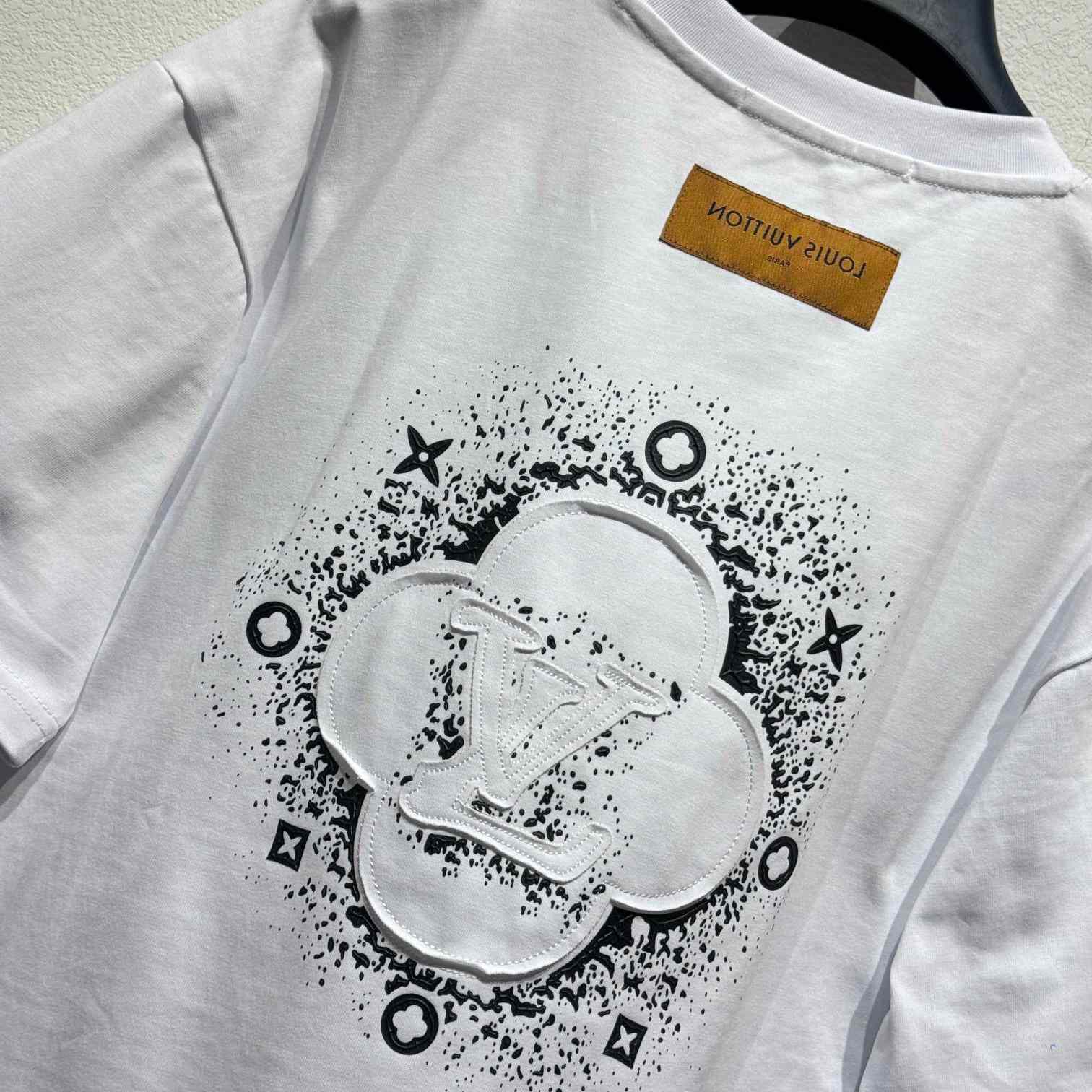 Louis Vuitton Short-Sleeved T-Shirt   - PerfectKickZ