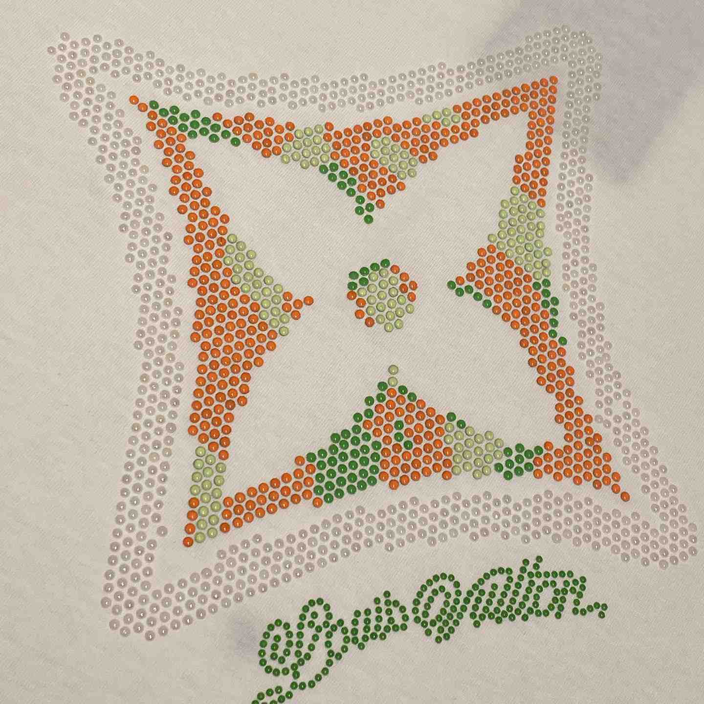 Louis Vuitton Monogram Flower 3D Gradient Print T-Shirt   1AGTRH - PerfectKickZ
