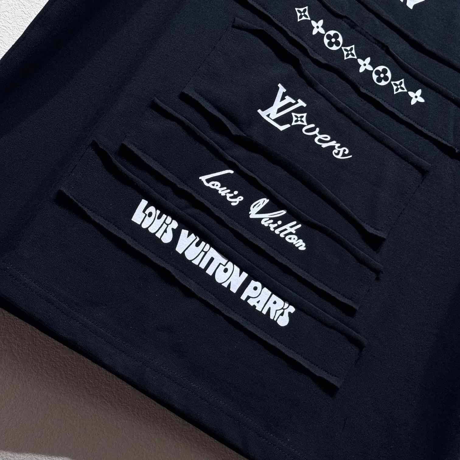 Louis Vuitton Short-Sleeved T-Shirt   - PerfectKickZ