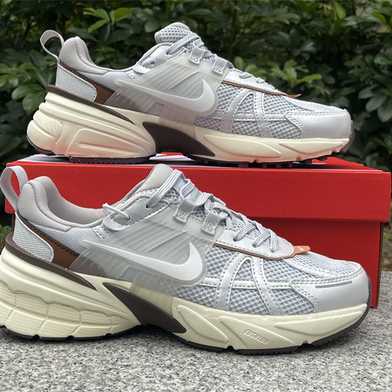 Nike V2K Sneaker        FD0736-202 - PerfectKickZ