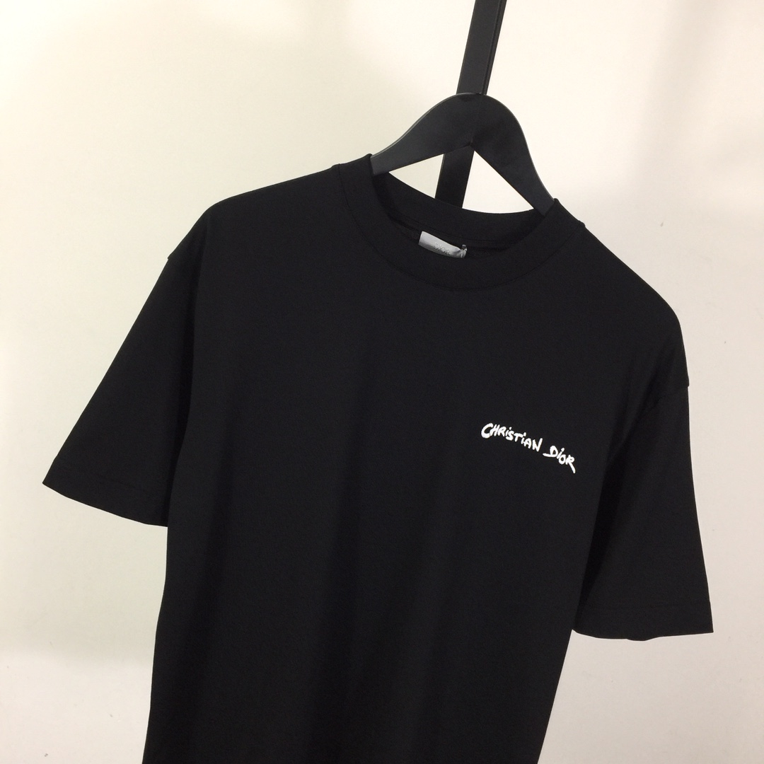 Dior Embossed Logo T-Shirt - PerfectKickZ