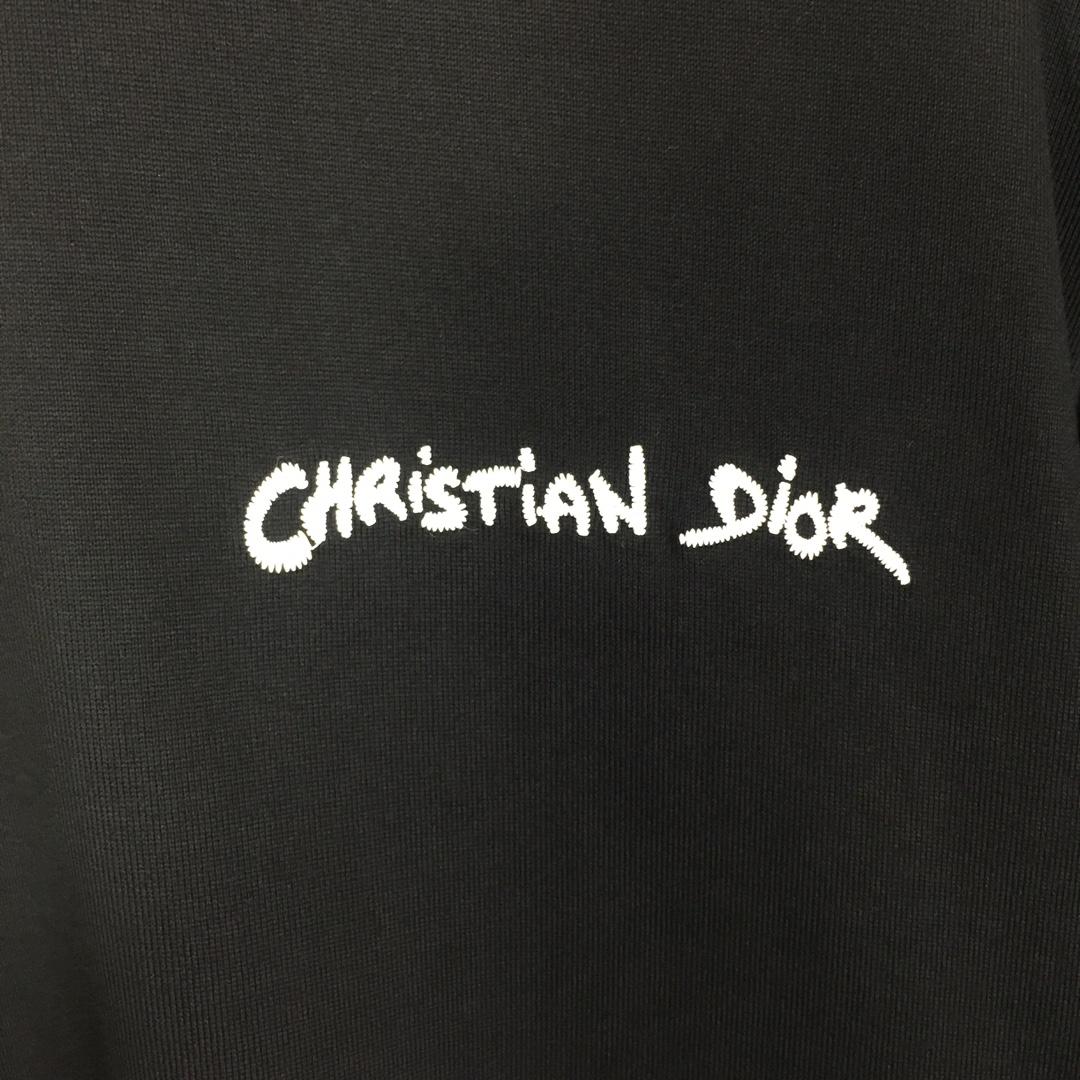 Dior Embossed Logo T-Shirt - PerfectKickZ
