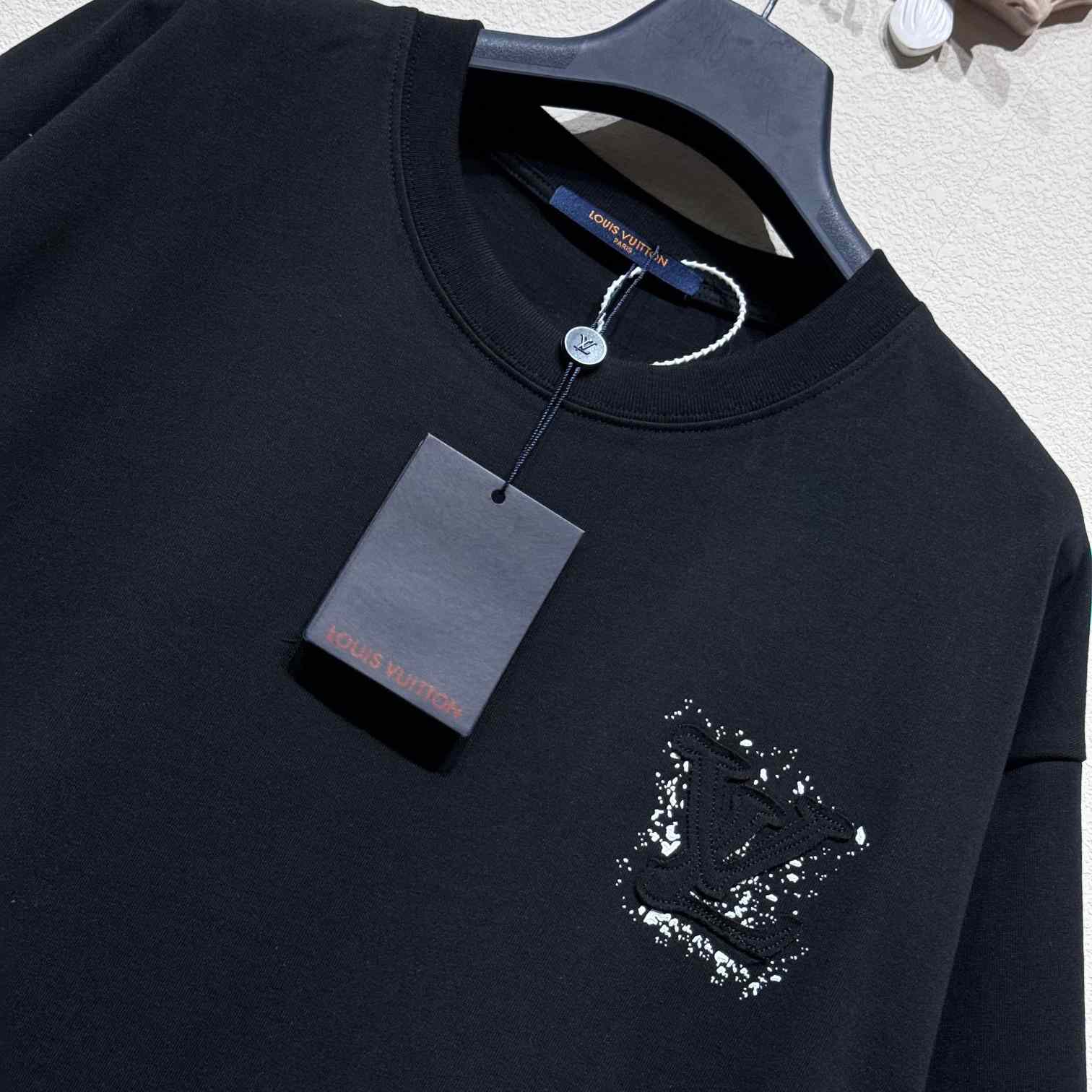 Louis Vuitton Short-Sleeved T-Shirt   - PerfectKickZ