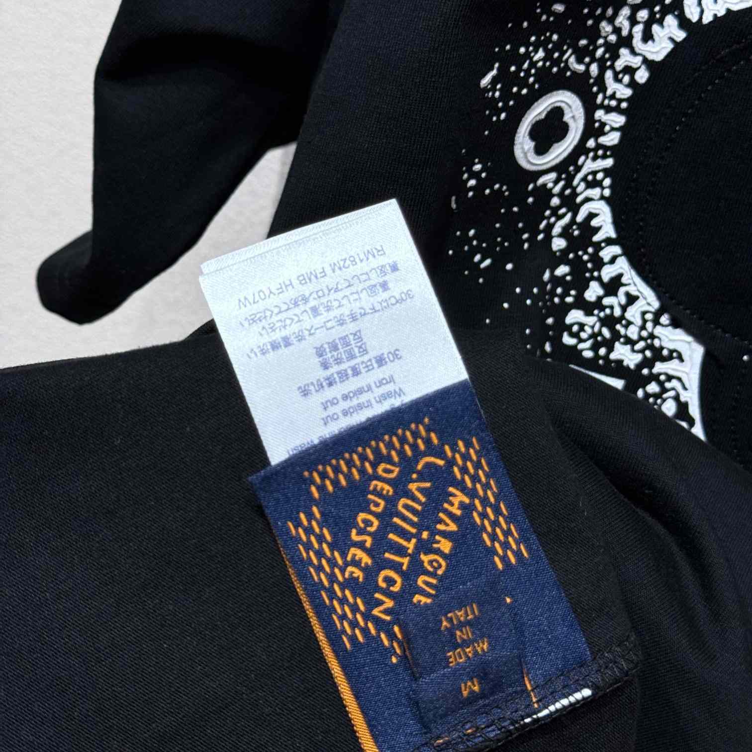 Louis Vuitton Short-Sleeved T-Shirt   - PerfectKickZ