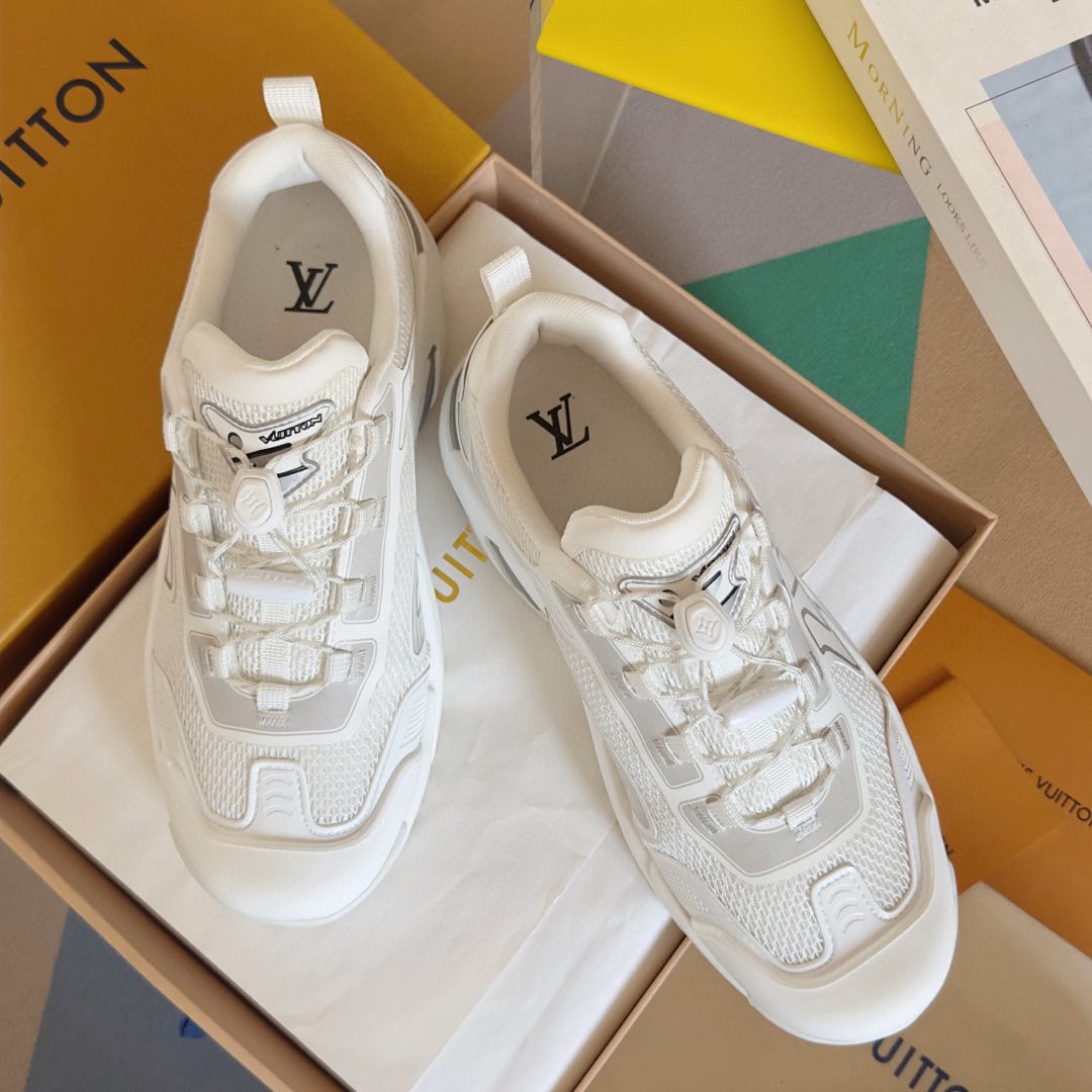 Louis Vuitton LV Runner Tatic Sneaker   1ADGZF - PerfectKickZ