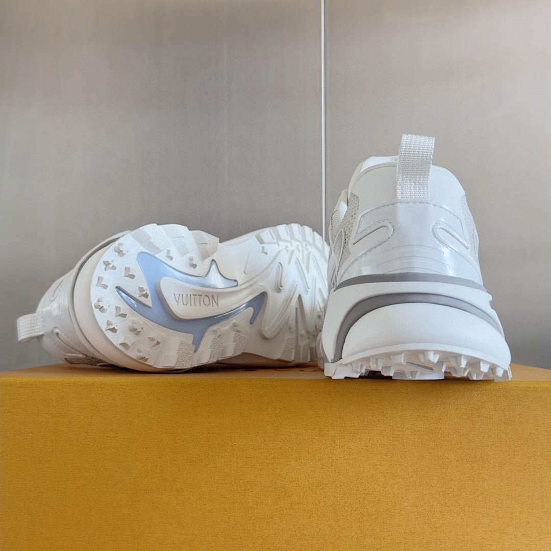 Louis Vuitton LV Runner Tatic Sneaker   1ADGZF - PerfectKickZ
