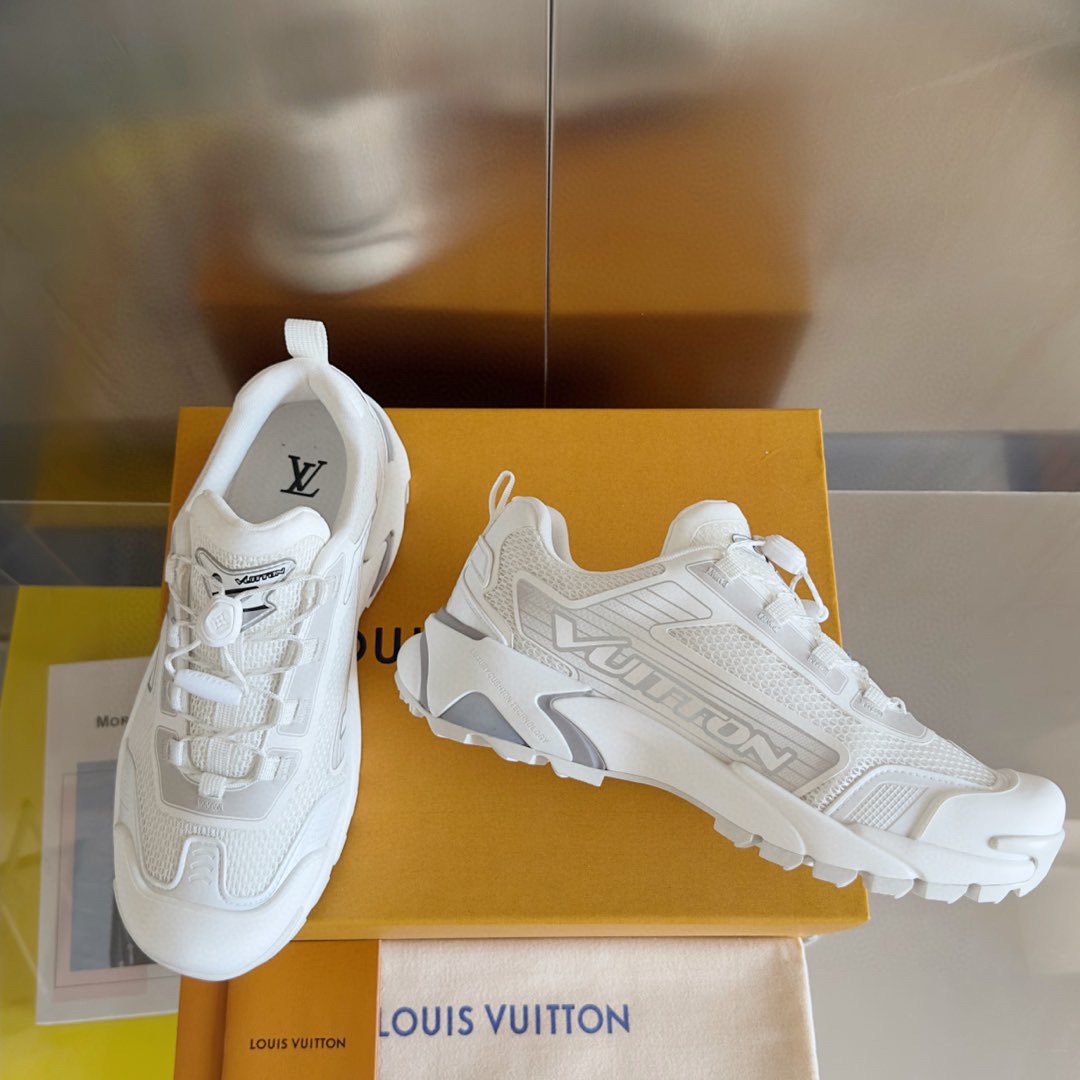 Louis Vuitton LV Runner Tatic Sneaker   1ADGZF - PerfectKickZ
