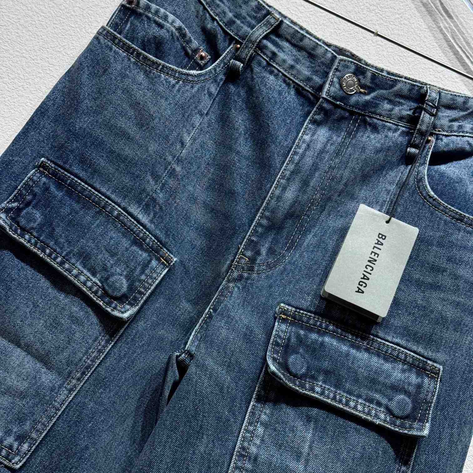 Balenciaga Mid-rise Wide-leg Cargo Jeans - PerfectKickZ