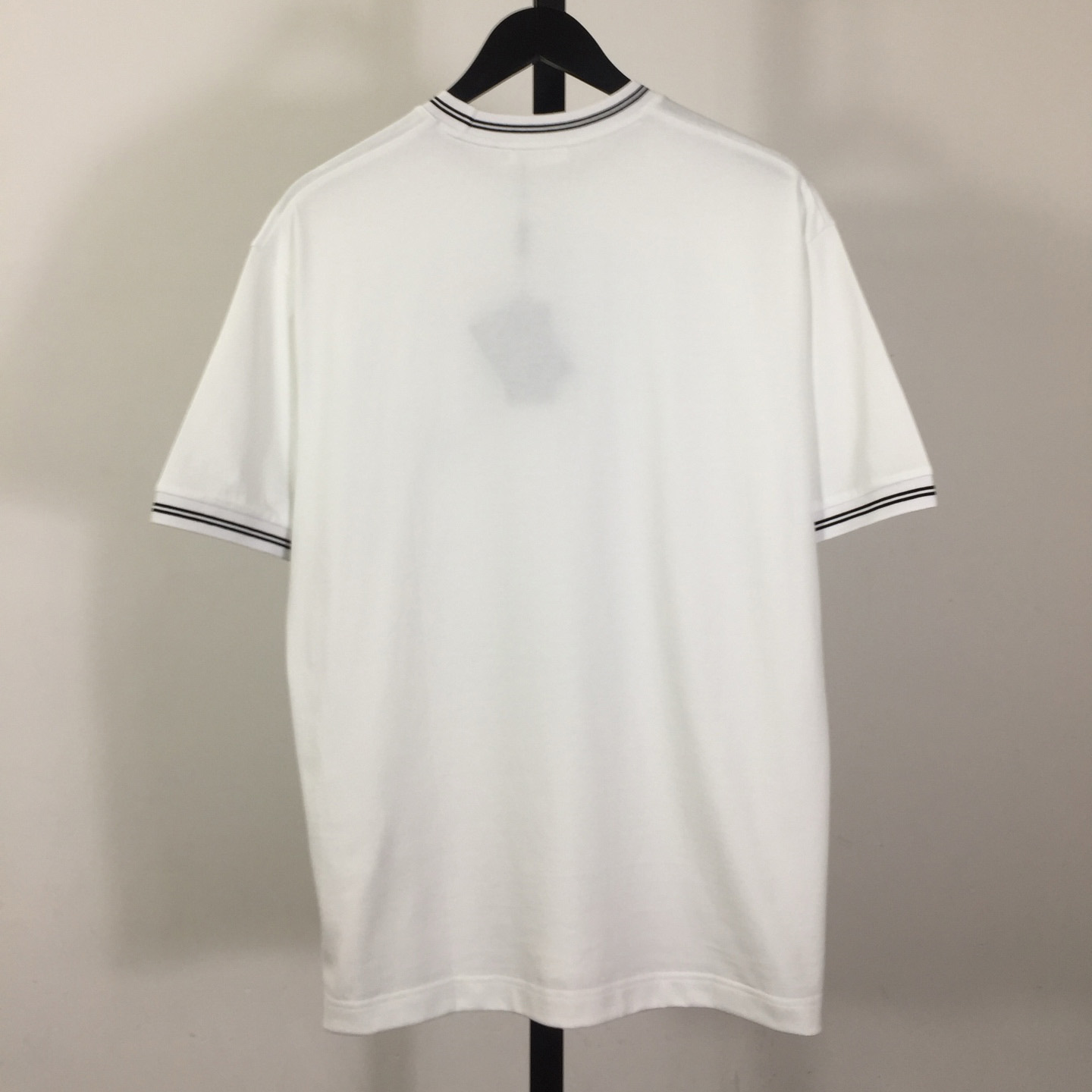 Prada T-shirt With Nylon Pocket And Letter Print - PerfectKickZ